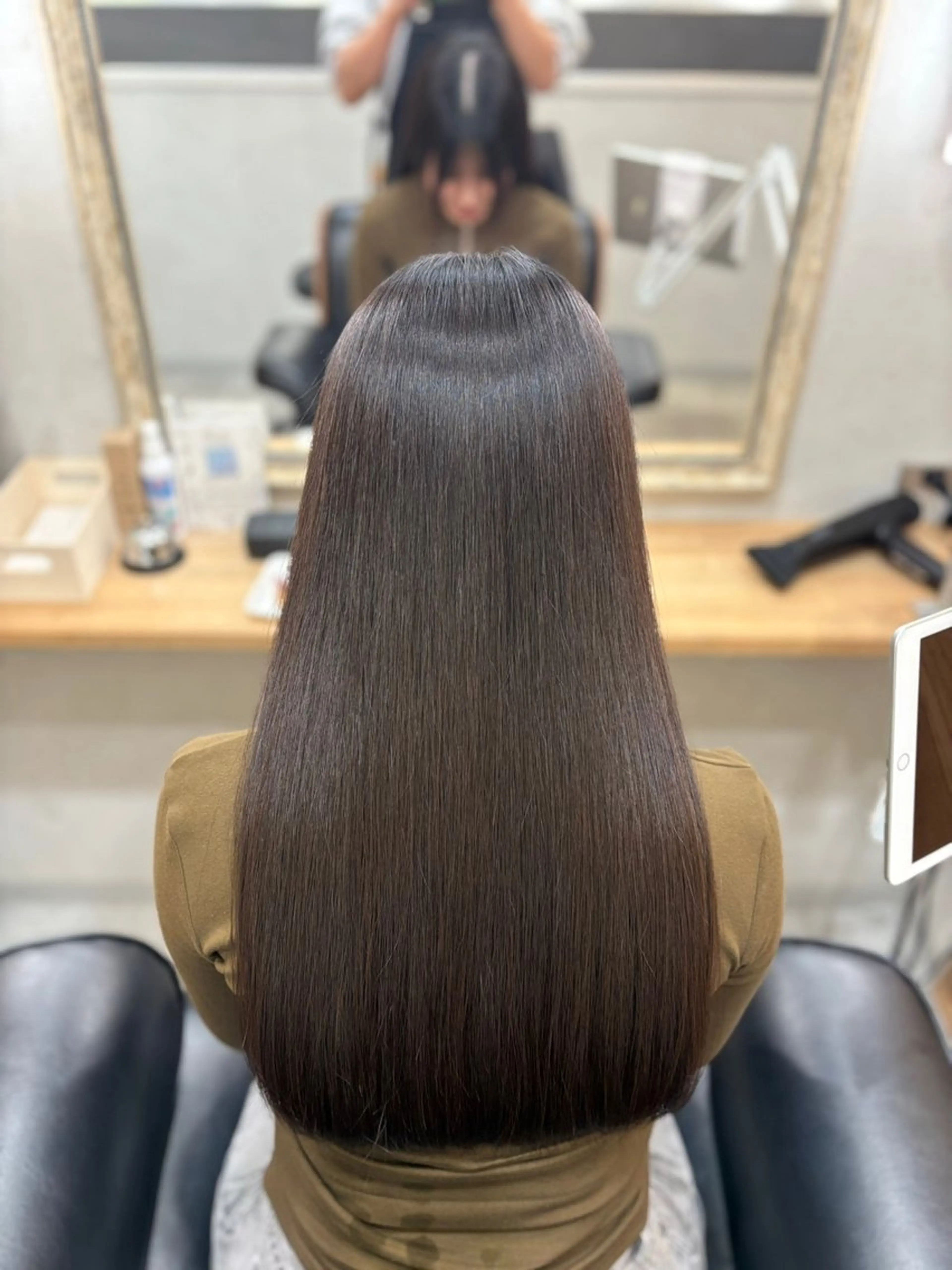 ロング カット 縮毛矯正 白鳥 正孝のヘアスタイル