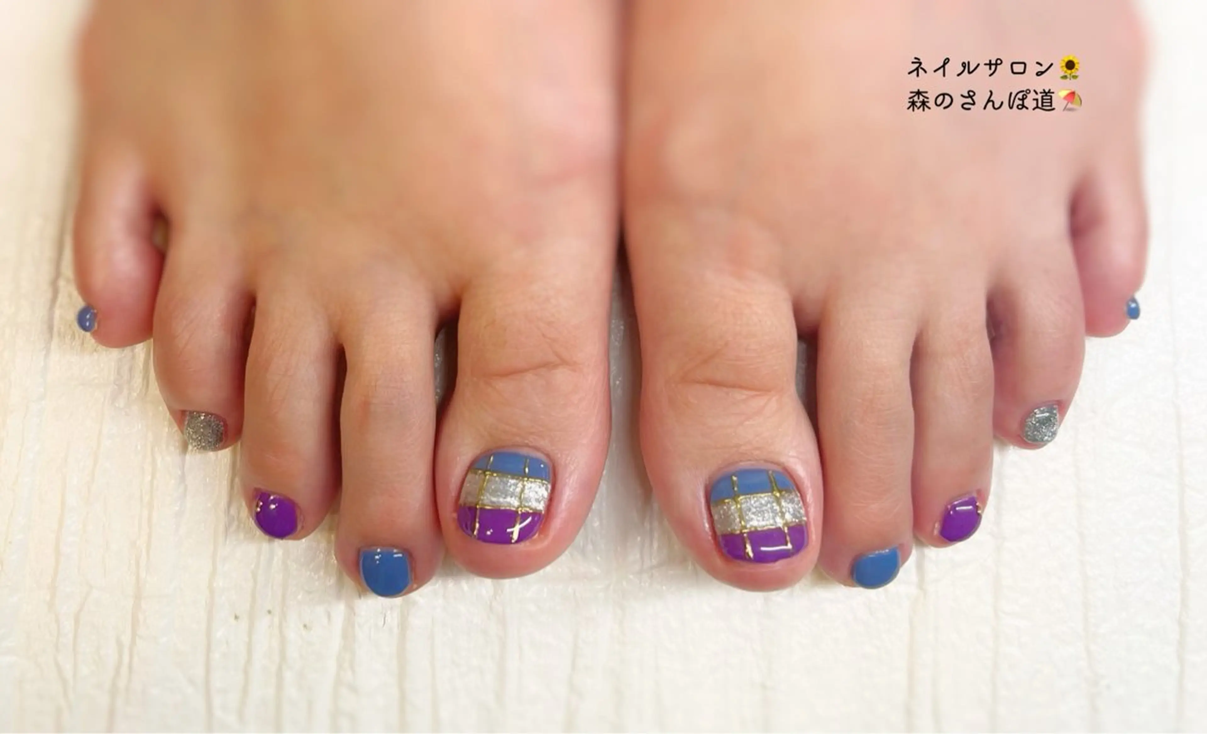 ネイル フットネイル 森のさんぽ道所属・ショートネイル 森のさんぽ道のネイルデザイン