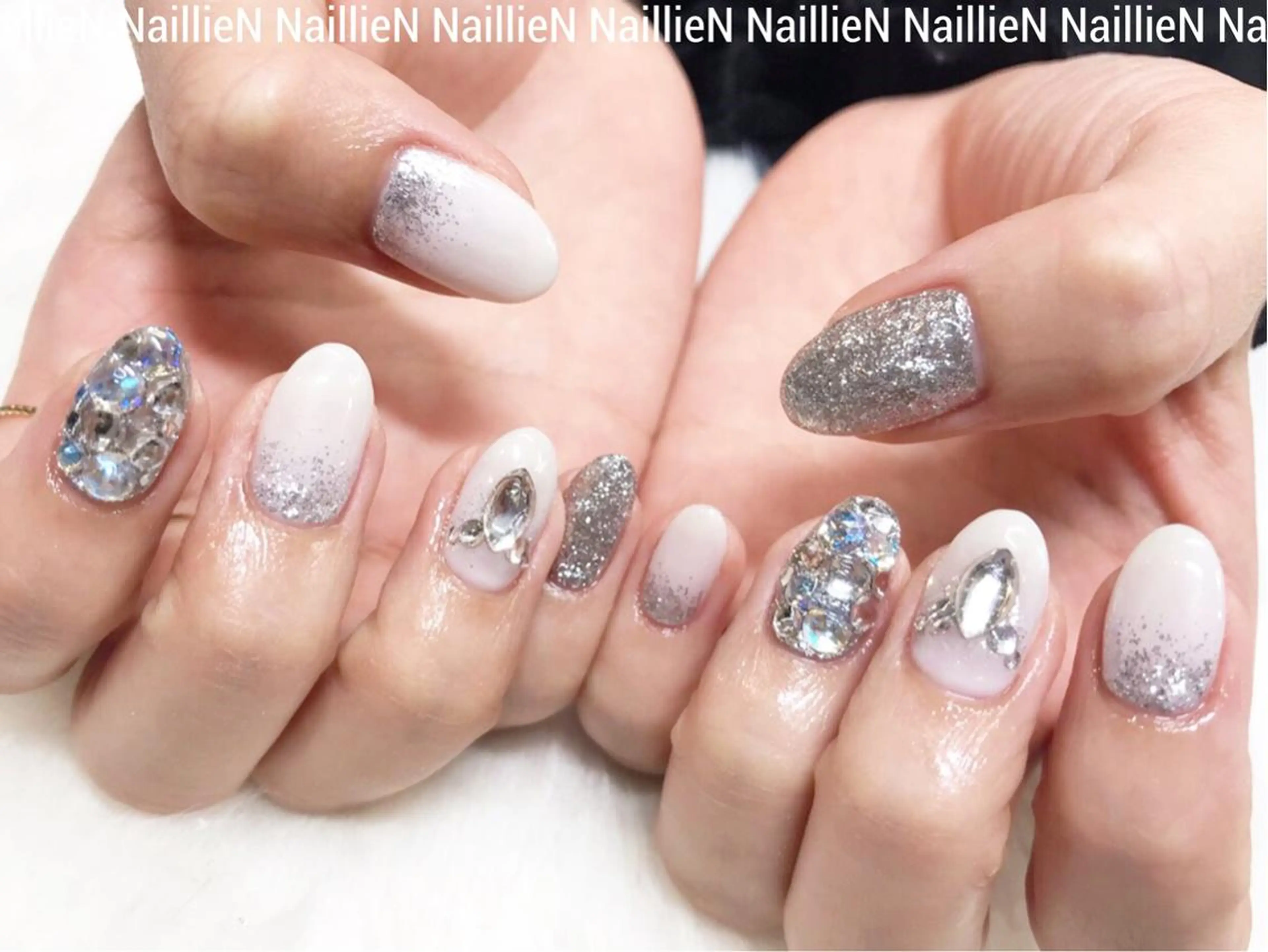 ネイル キラキラネイル Nail lieNのネイルデザイン
