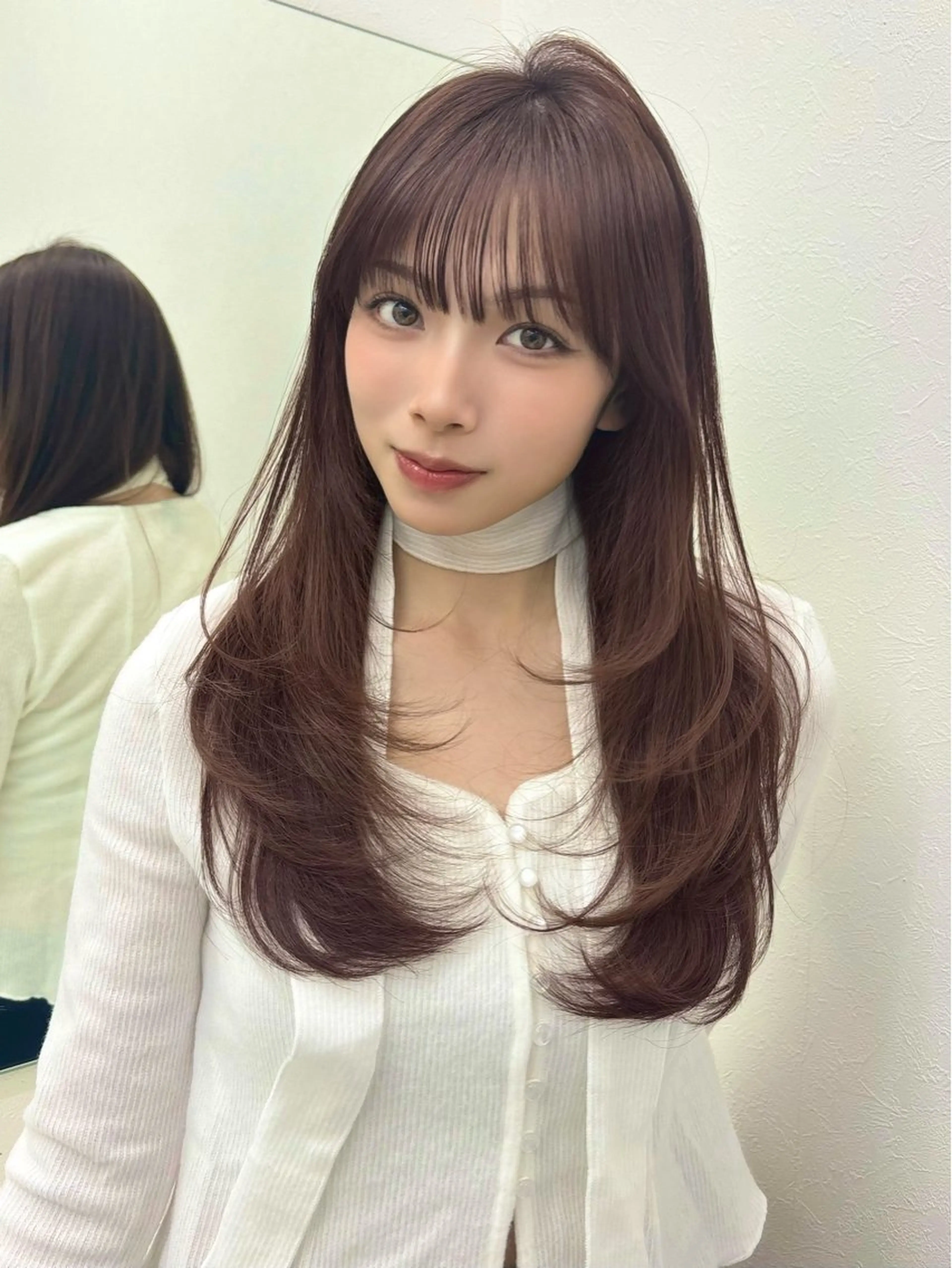 ロング カラー ヘアアレンジ ブラウンカラー ココアブラウン レイヤーカット 似合わせカット シースルーバング momo /レイヤー/暖色のヘアスタイル