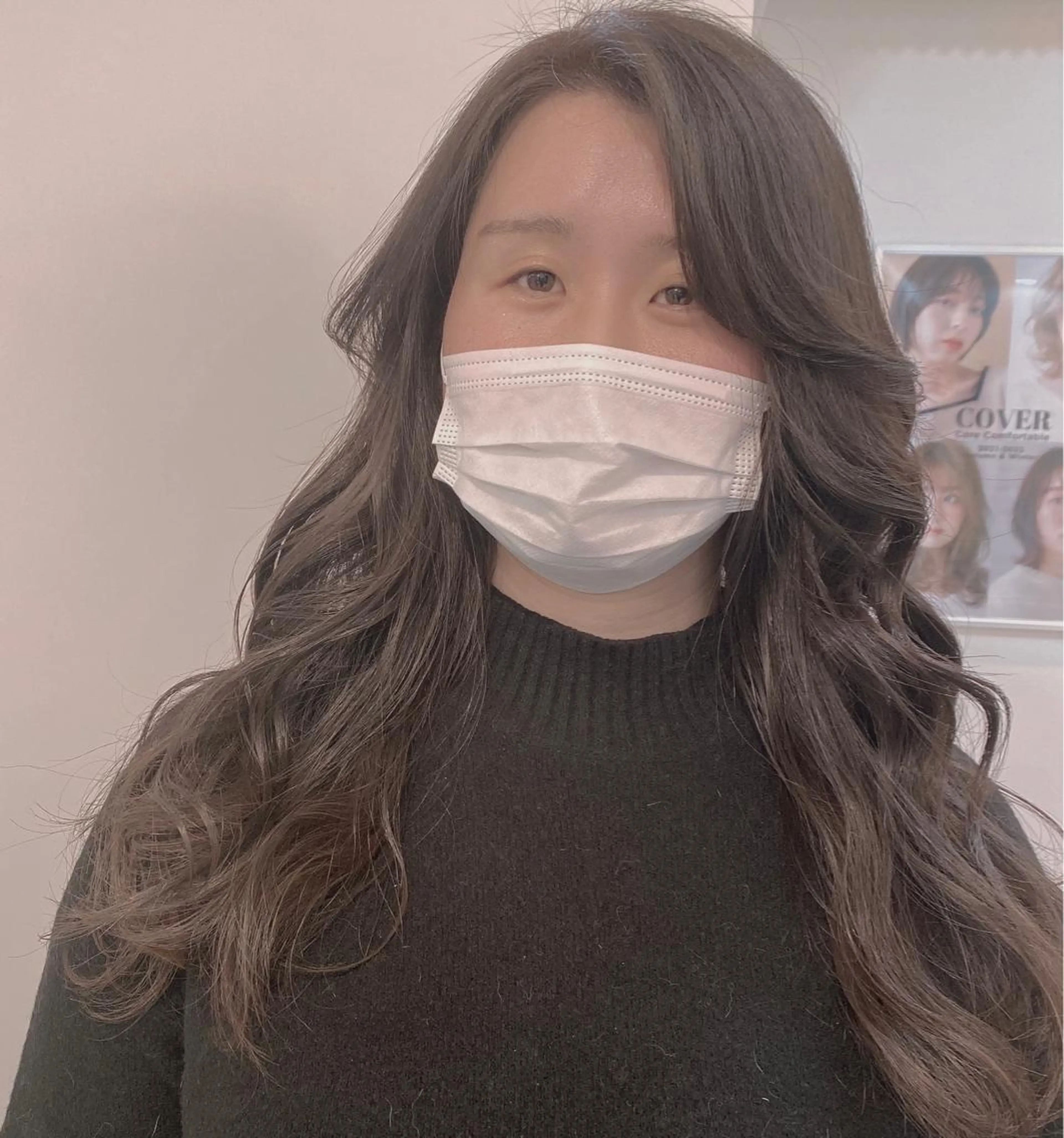 ロング カラー 黒髪 ✨くびれスタイル✨️ 戸嶋穂乃香のヘアスタイル