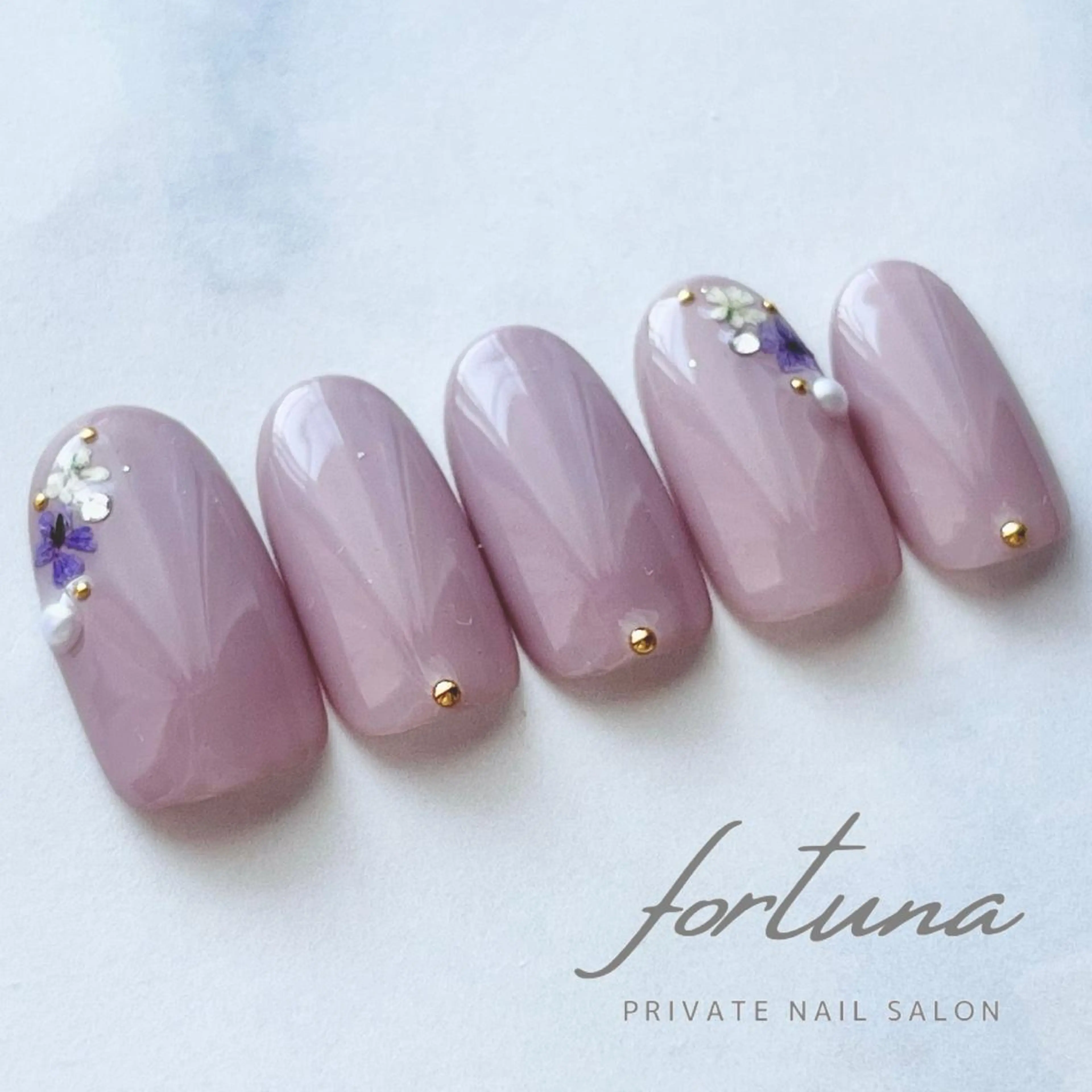 ネイル フラワーネイル シンプルネイル 春ネイル fortuna 武藤裕美のネイルデザイン