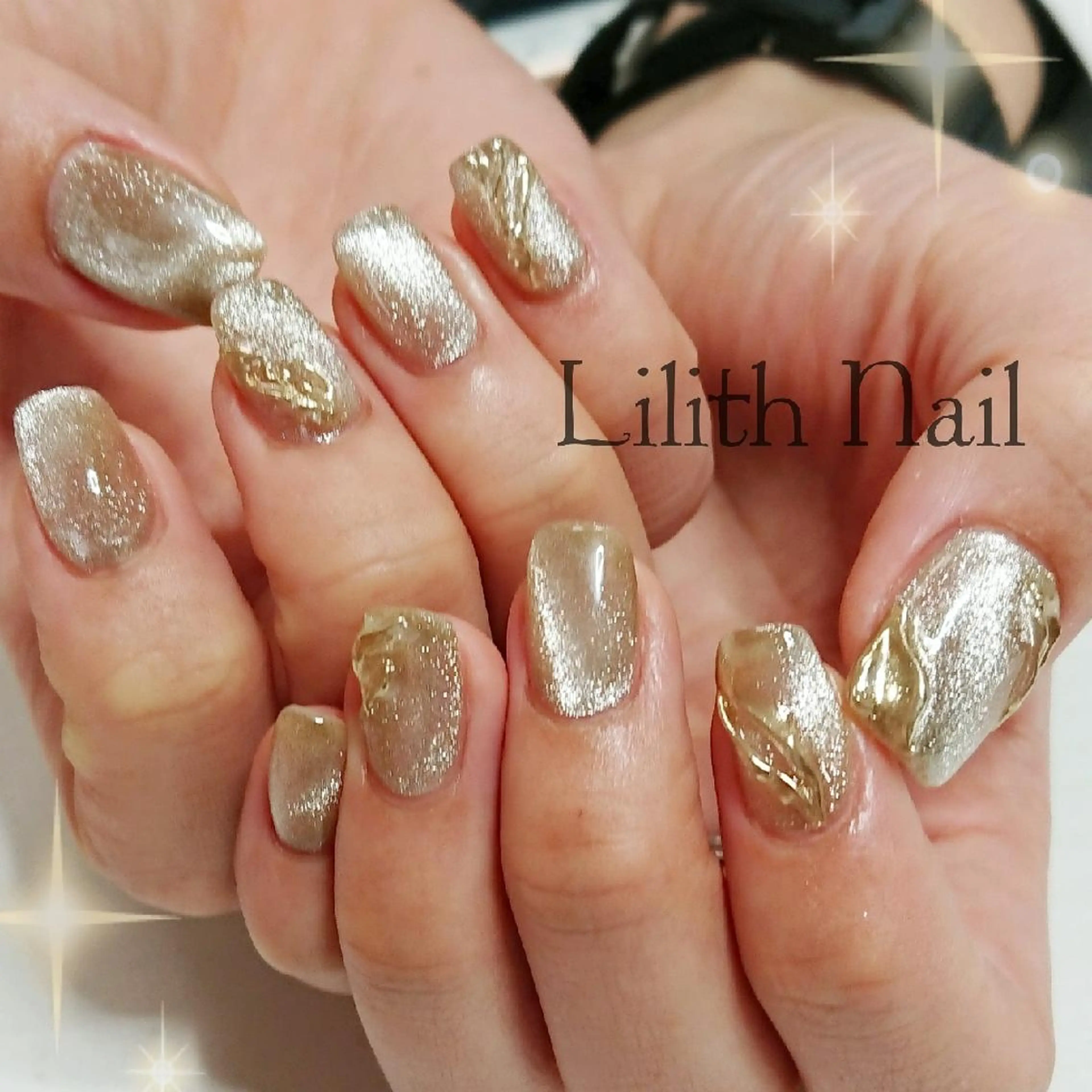 ネイル ゴージャス マグネットネイル ハンドネイル Lilith Nailのネイルデザイン