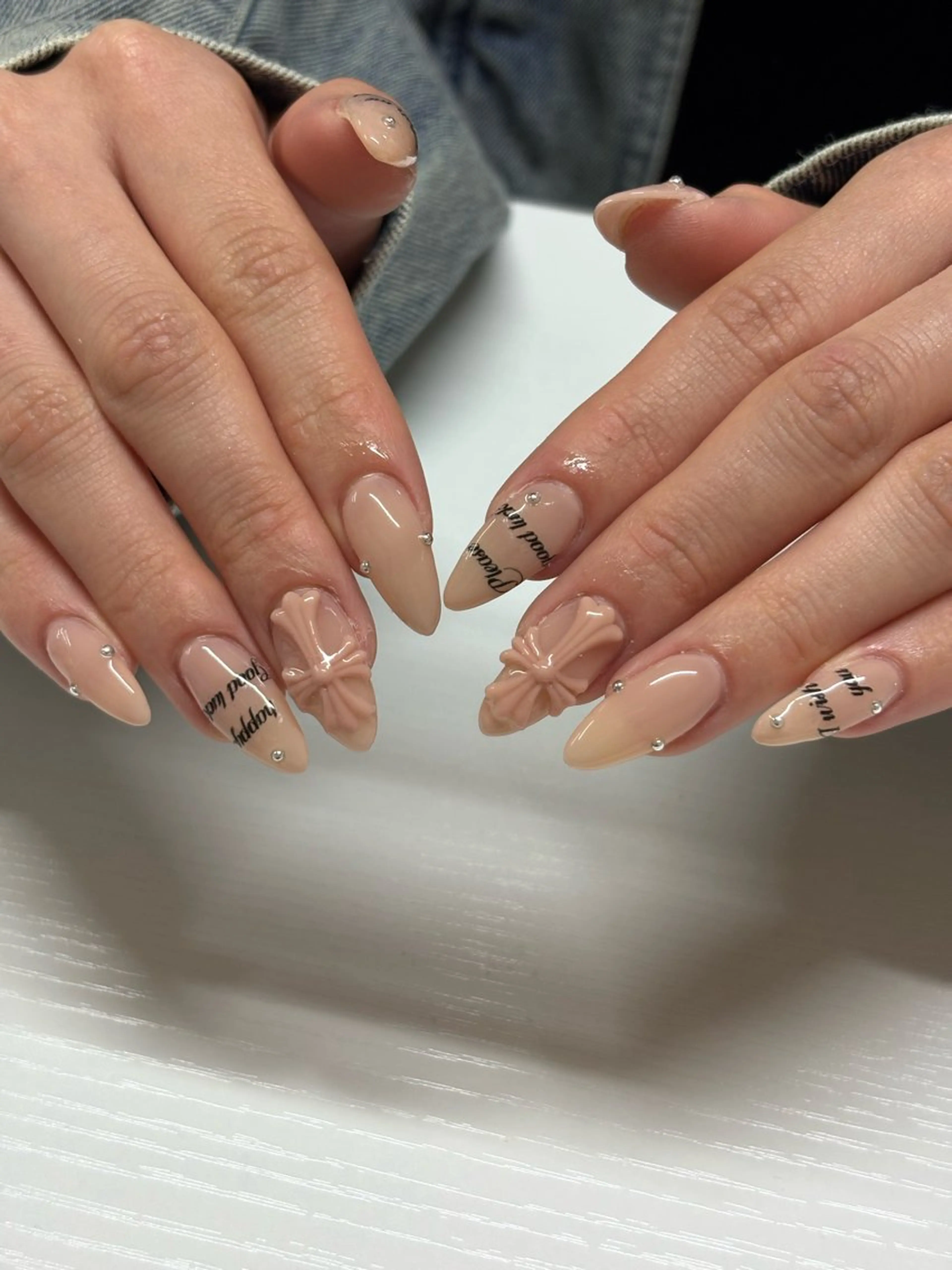 ネイル ハンドネイル SHION  のネイルデザイン