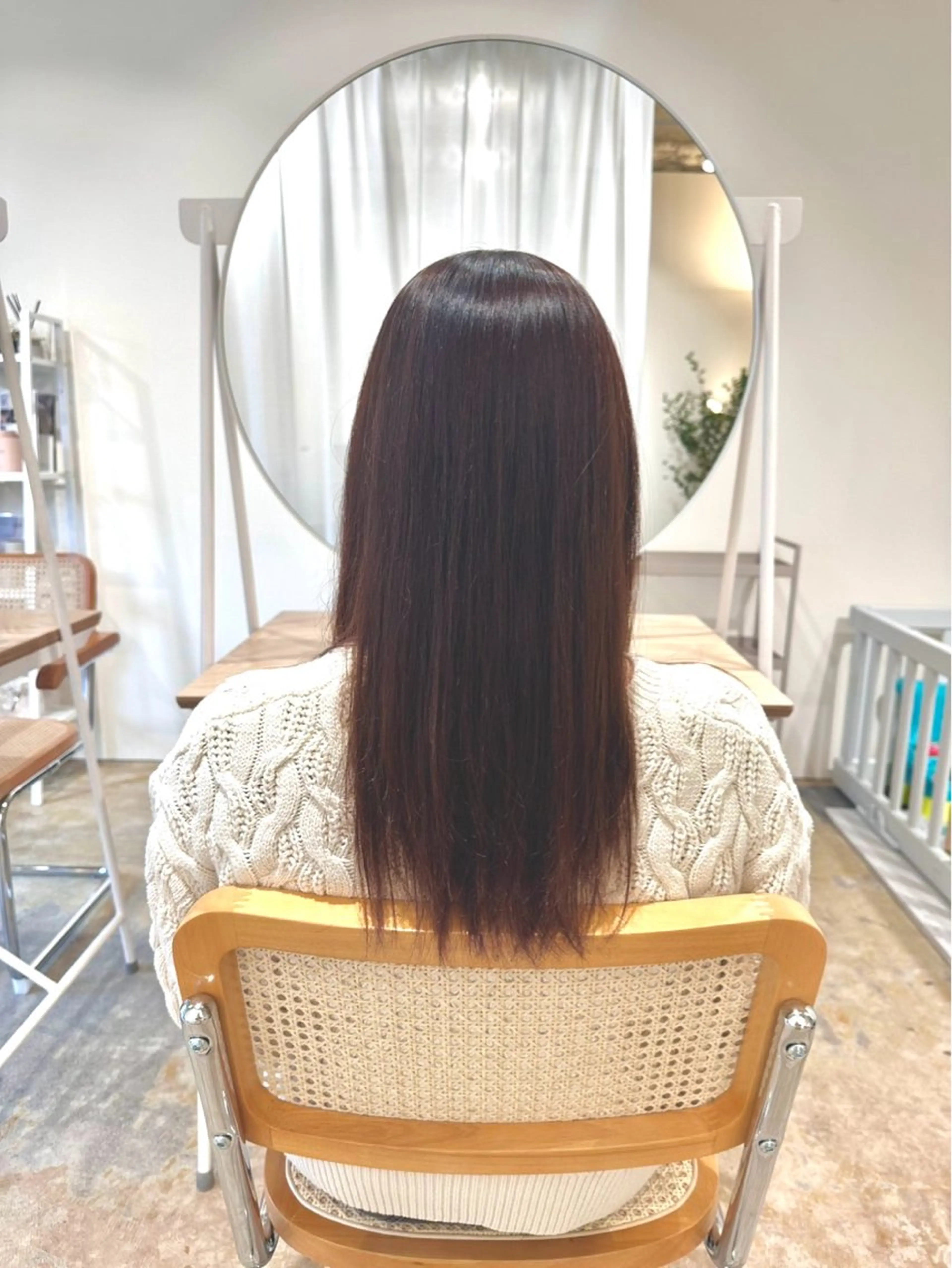 セミロング カラー Time is mummyのヘアスタイル