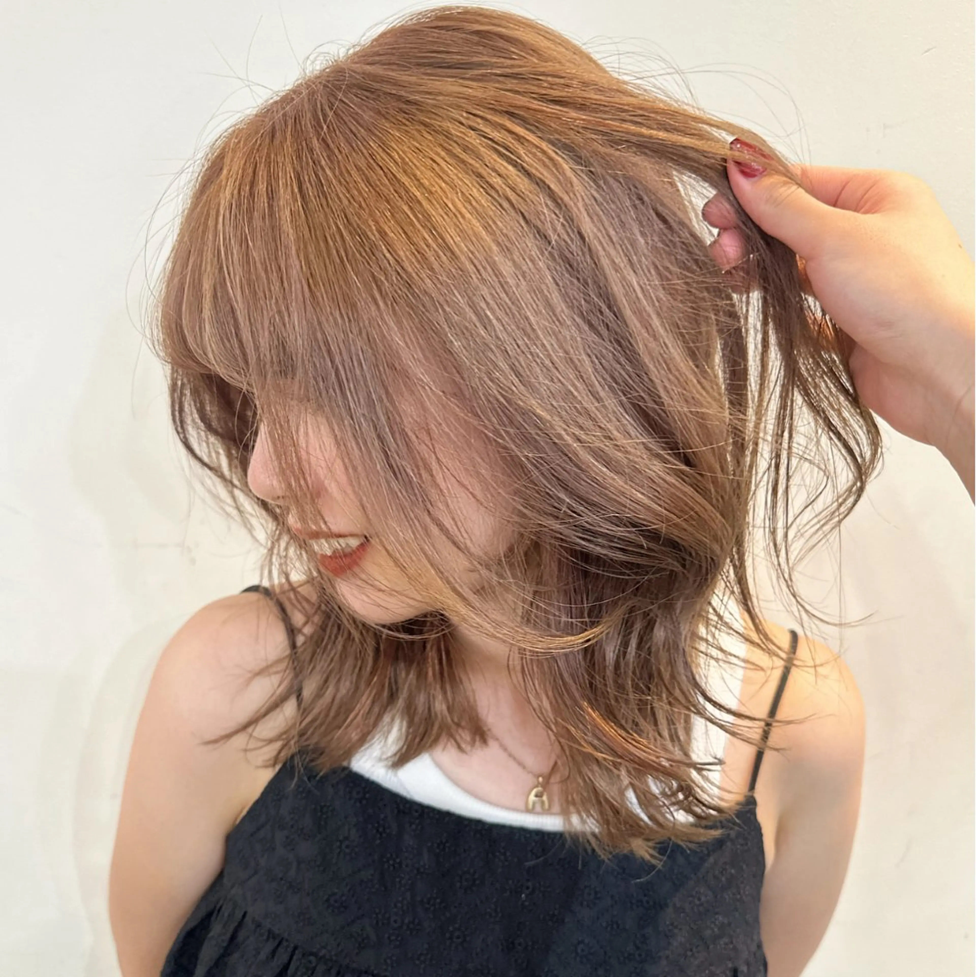 ミディアム カラー ベージュカラー ❤️アヤカ Wカラー ボブ レイヤー❤️のヘアスタイル