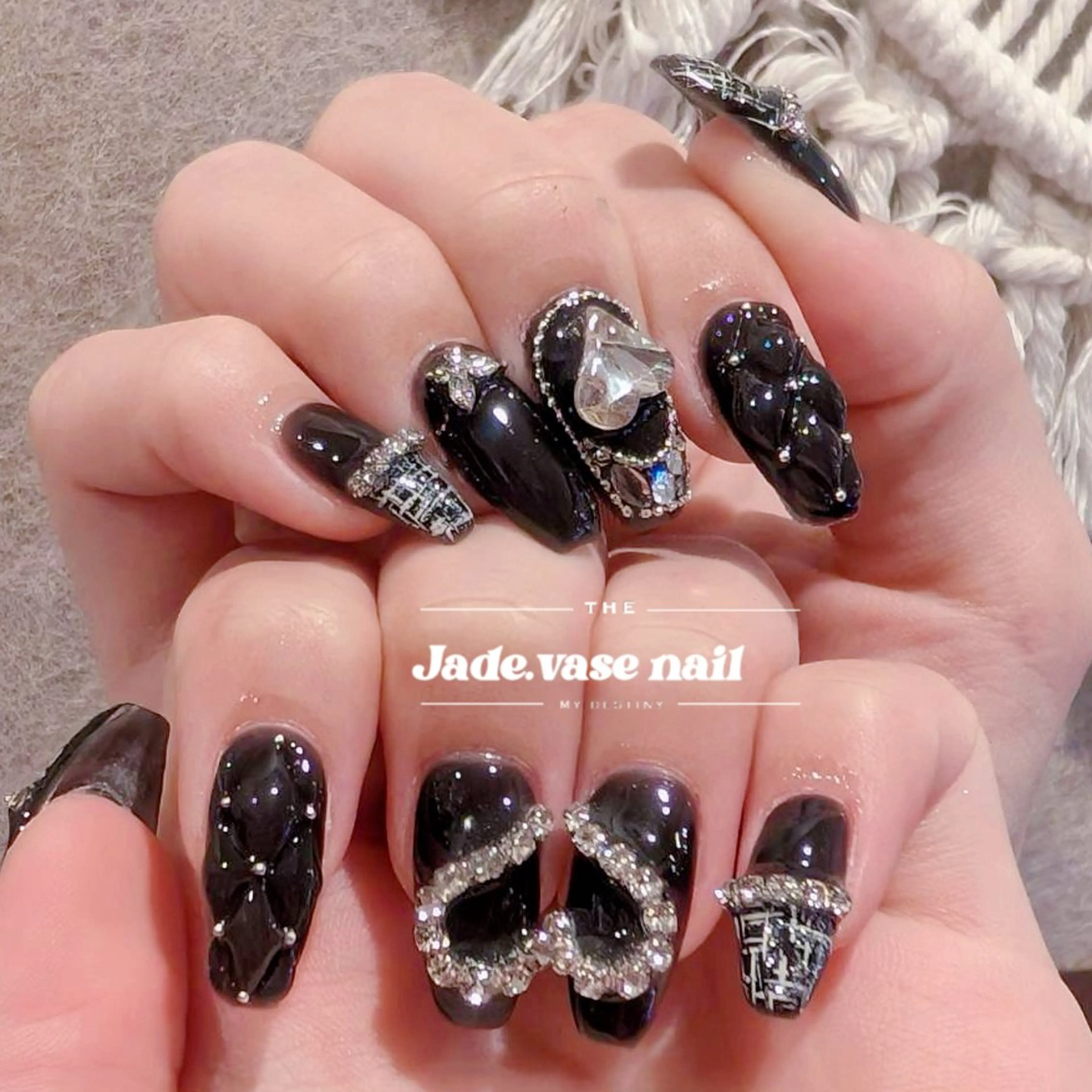 ネイル ハンドネイル ハンドケア ✰Jade.vase 银座のネイルデザイン