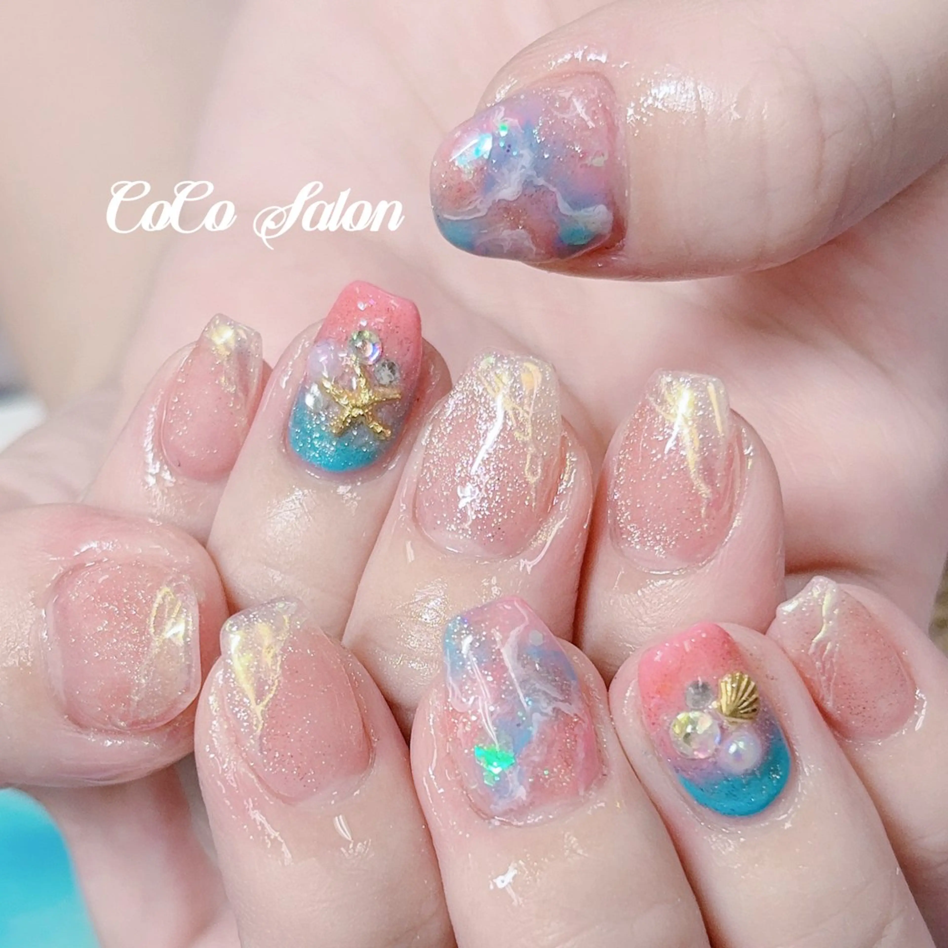 ネイル ミラーネイル ピンク 夏ネイル ハンドネイル CoCoSalon ネイル/まつ毛予約のネイルデザイン