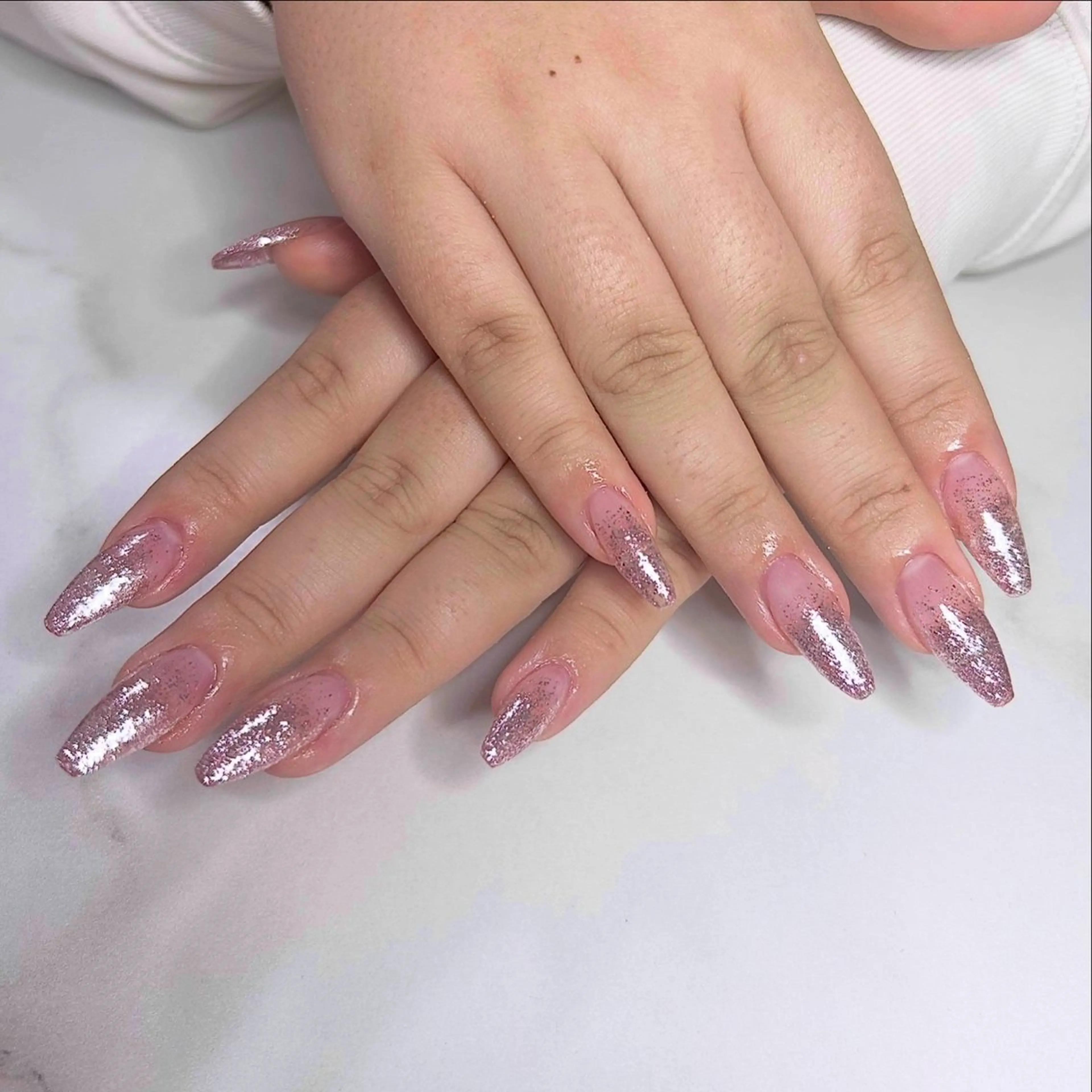 ネイル グラデーション ラメ(グリッター) ラメグラデーション その他(ネイル) 【malunail】 まるねいるのネイルデザイン