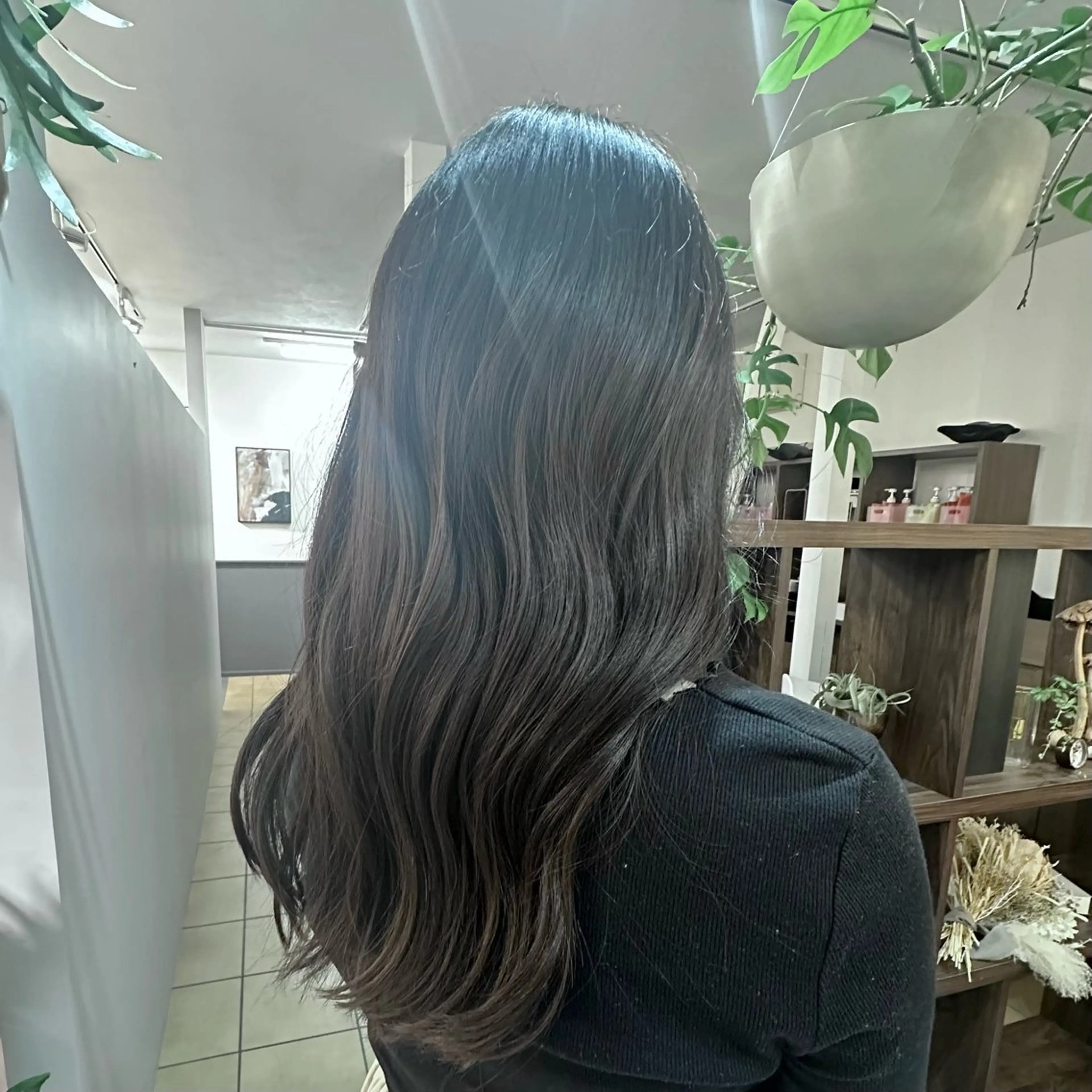 ロング Yura ユラのヘアスタイル