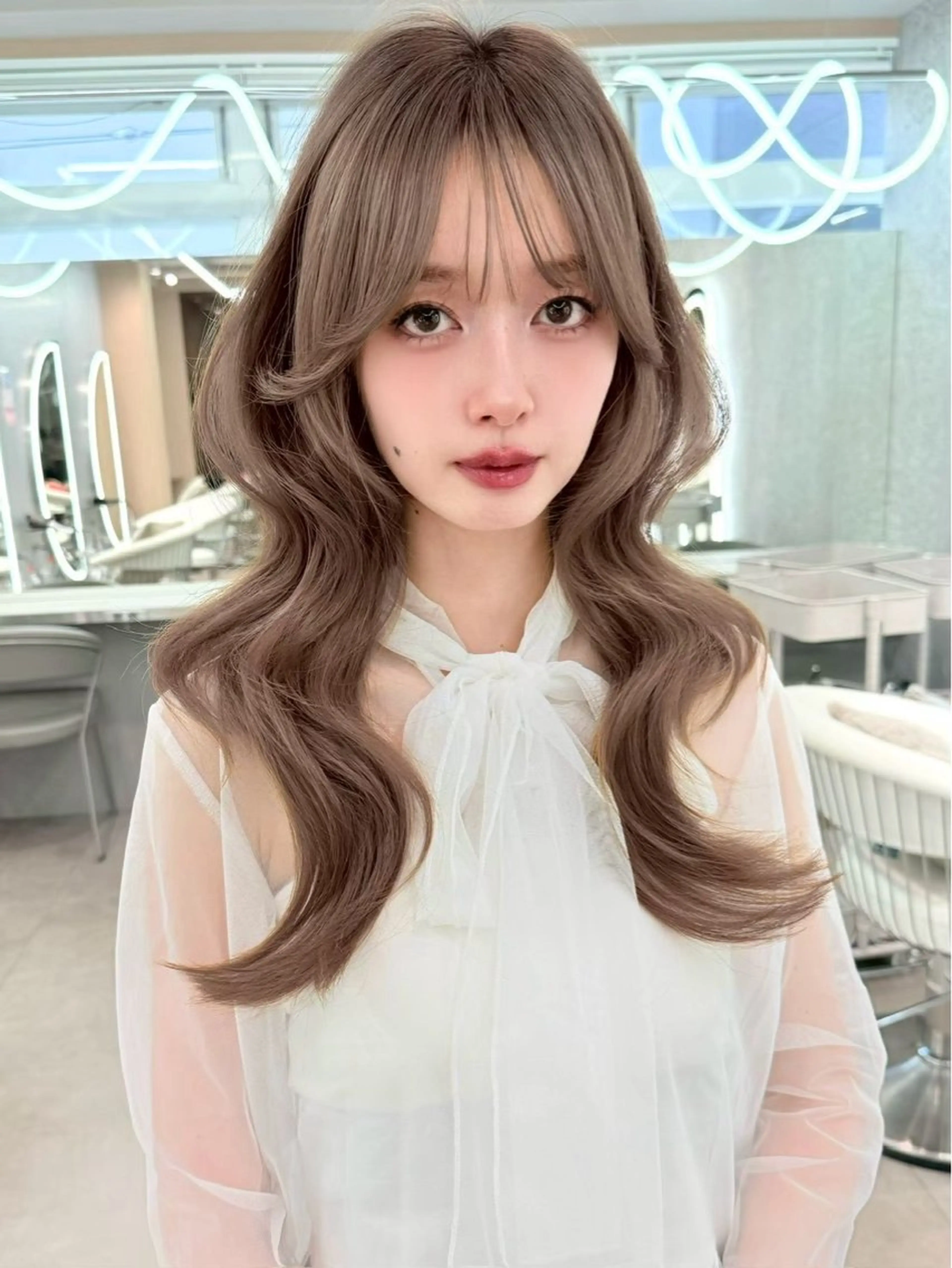 ロング カラー ヘアアレンジ 透明感カラー 顔まわりレイヤー レイヤーカット 小顔カット 美髪縮毛矯正/ 透明感カラー吉田光佑のヘアスタイル