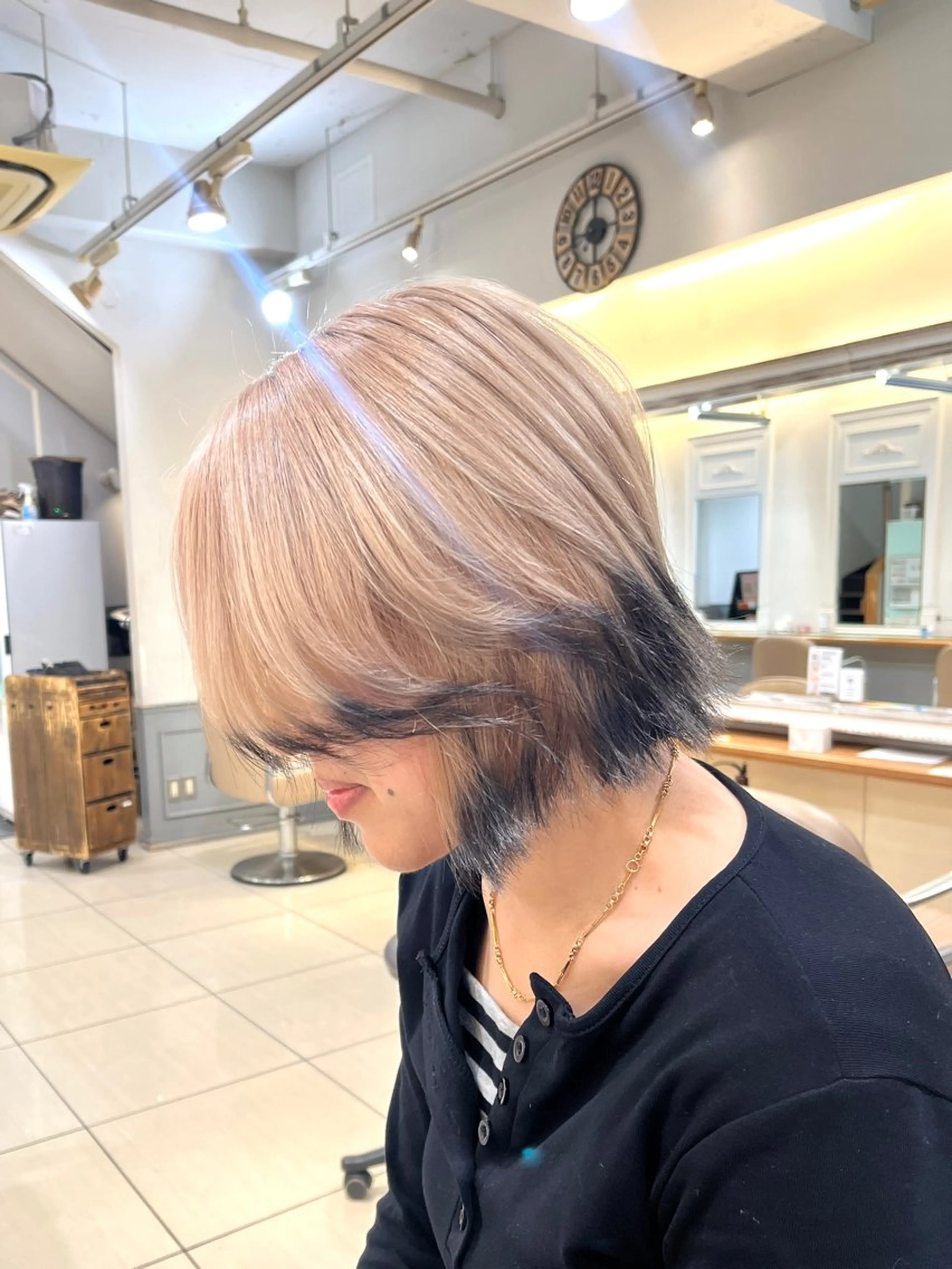 カラー 黒髪 ブロンド メンズパーマ/ 横浜/佐藤桃香 🦥のヘアスタイル