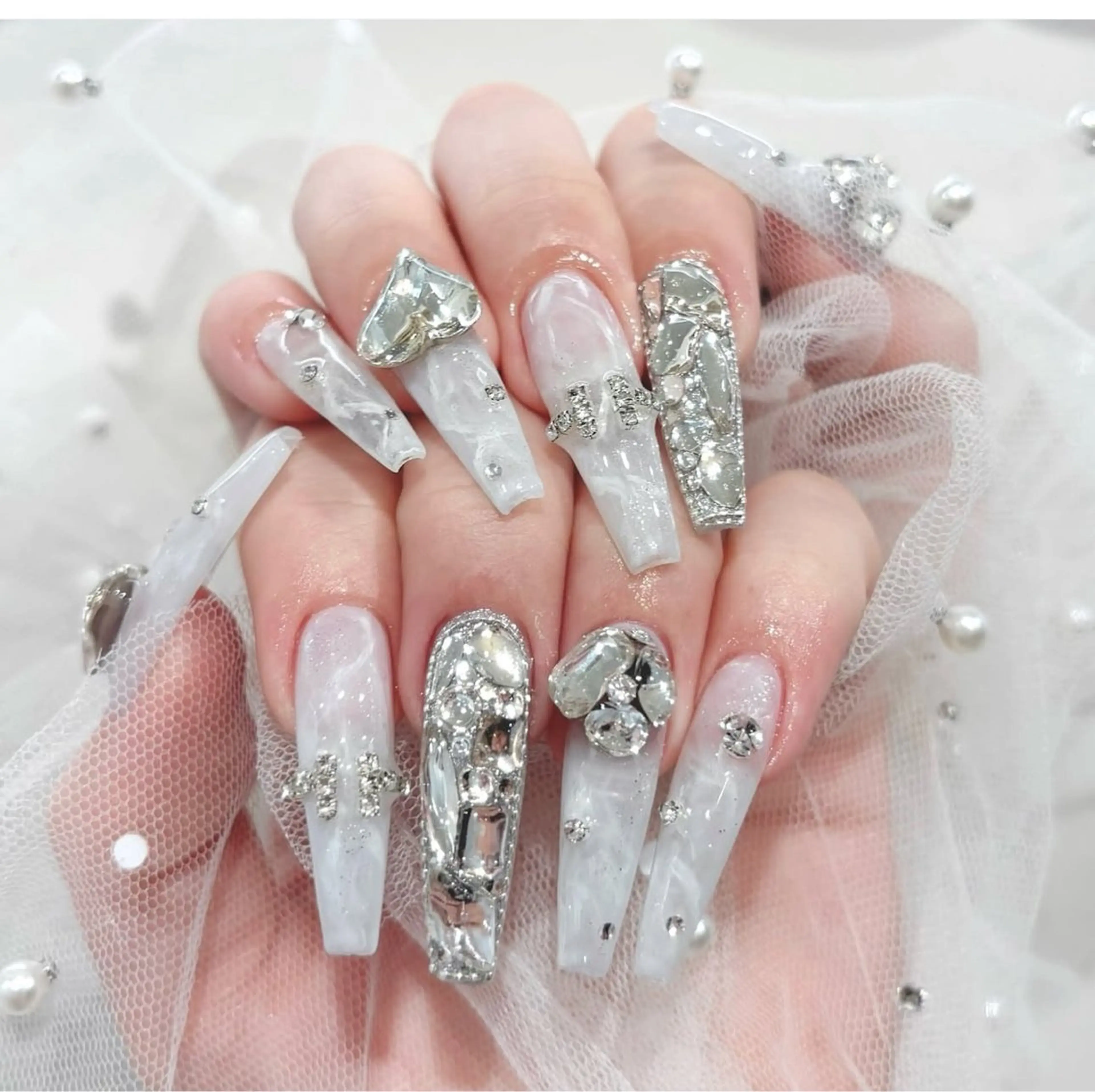 ネイル アートネイル フレンチネイル ジェルネイル 韓国ネイル マグネットネイル Lenie Shinokuboのネイルデザイン