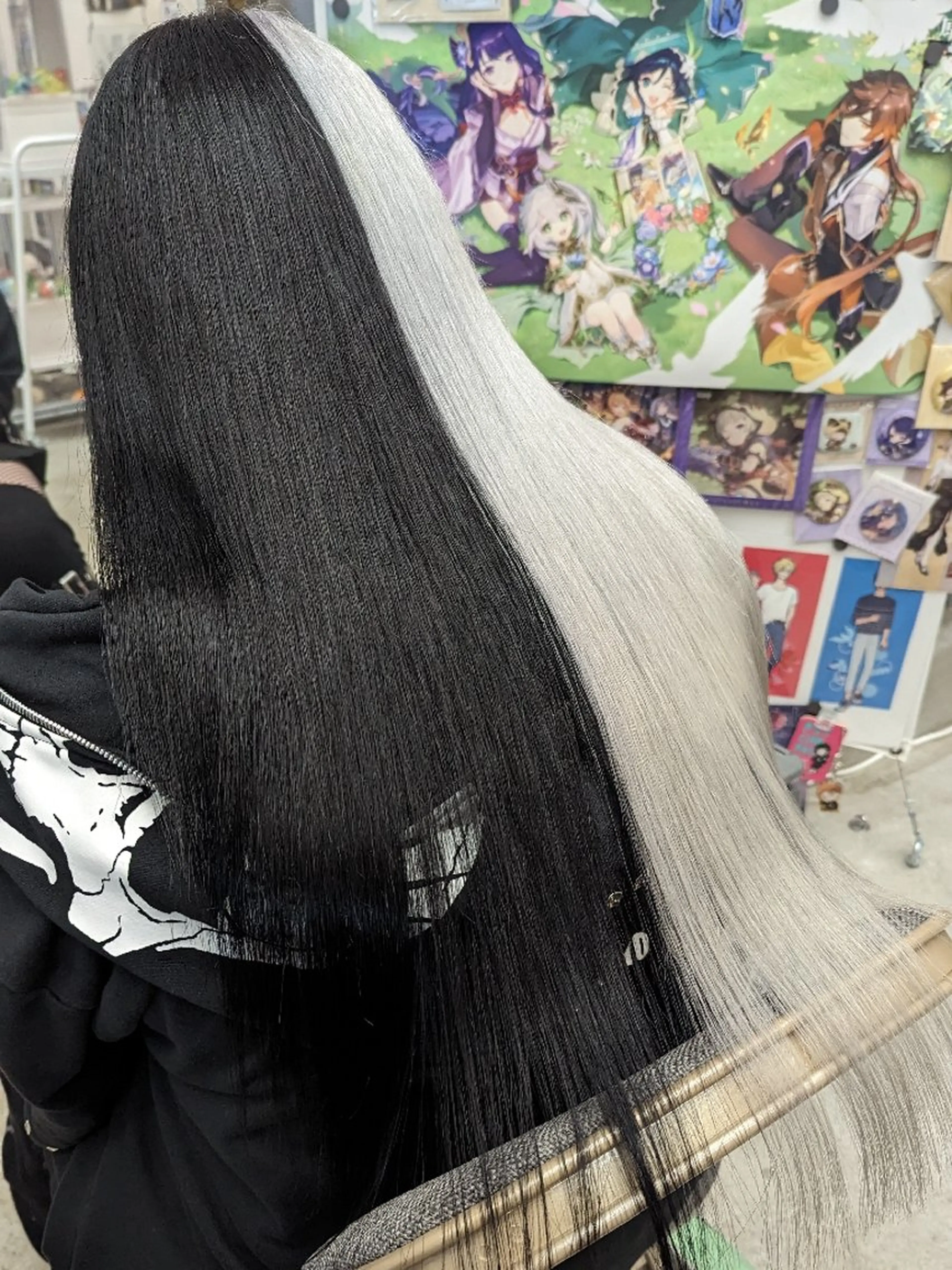 カラー ロング 推しカラー🦉にじさ んじカラー🌈🕒✨のヘアスタイル