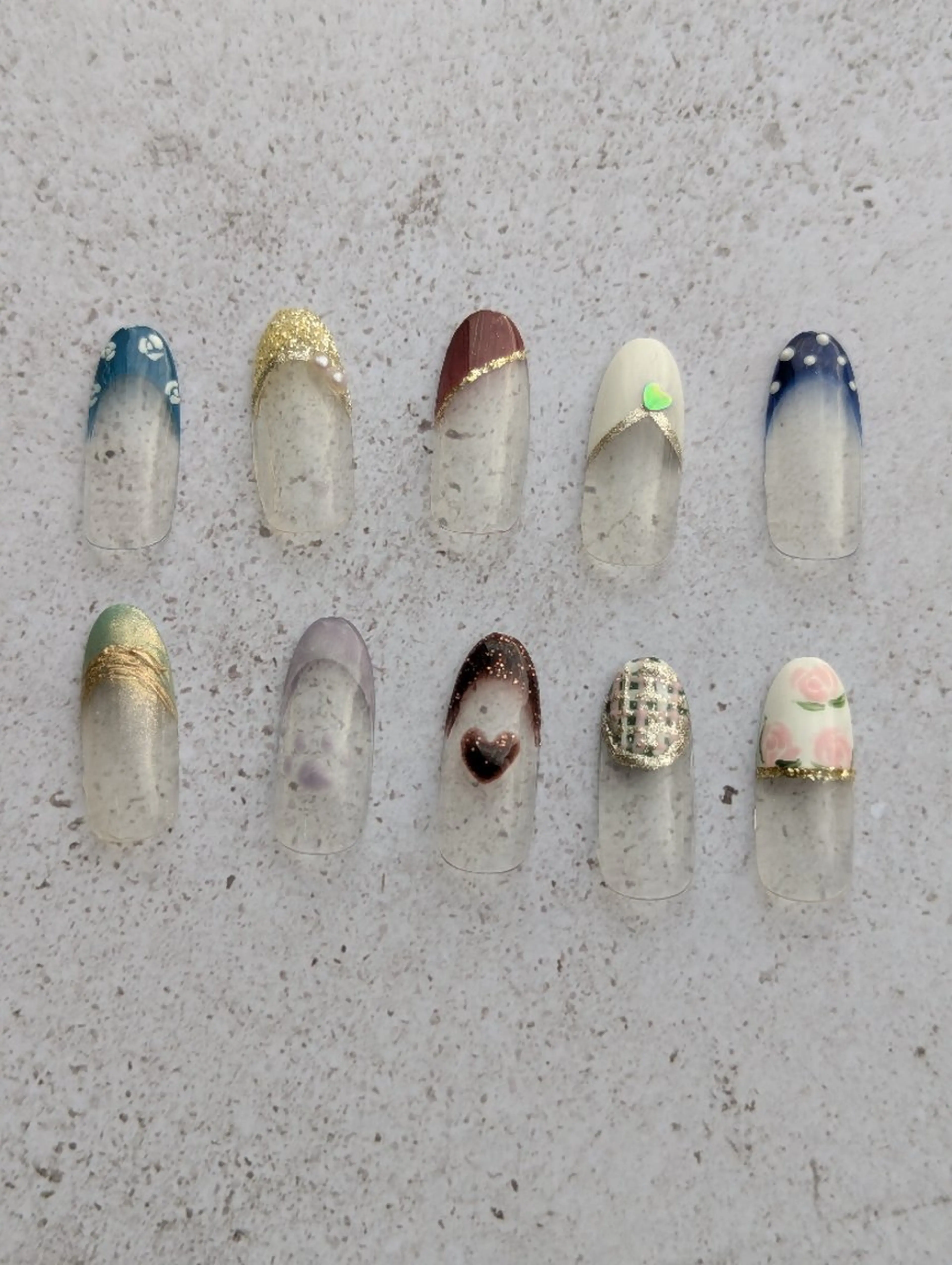 ネイル アートネイル フレンチネイル セプトアカデミー ayaのネイルデザイン