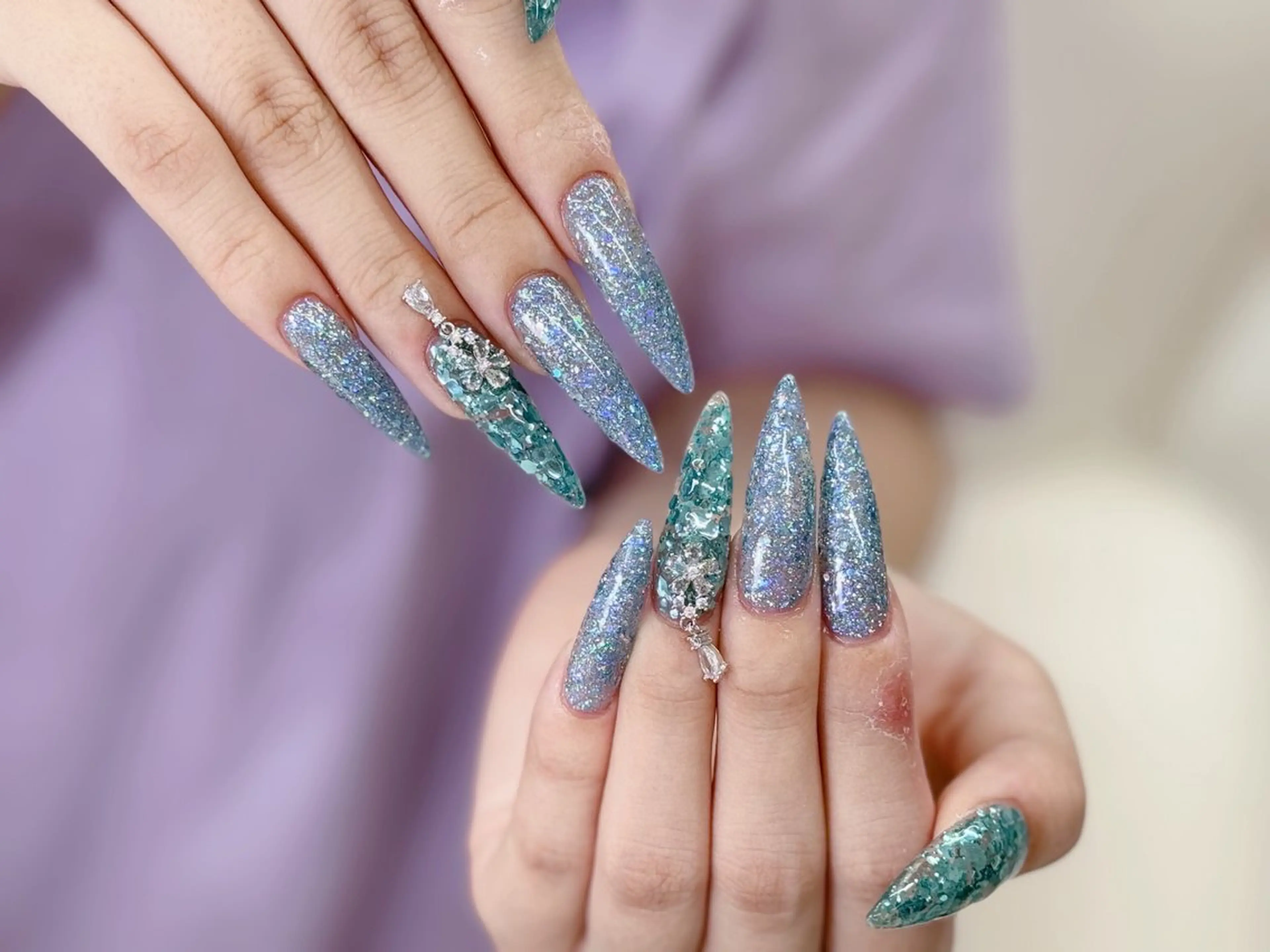 ネイル ロングネイル ハンドネイル lucky nail 歌舞伎町のネイルデザイン