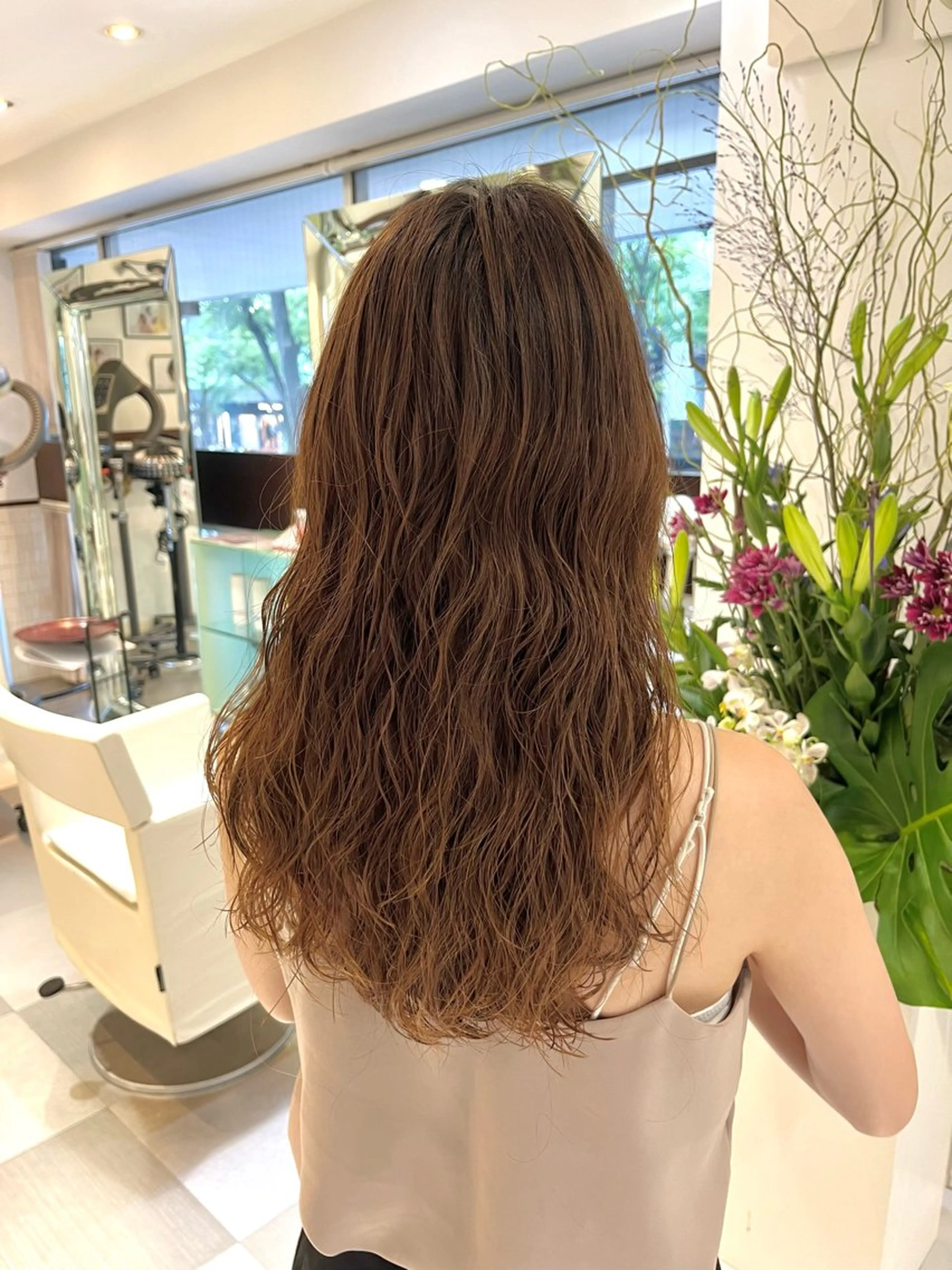 ミディアム パーマ ミディアムパーマ ボブ ニュアンスパーマ カット パーマ コテ巻き風パーマ 藤澤　知彌のヘアスタイル