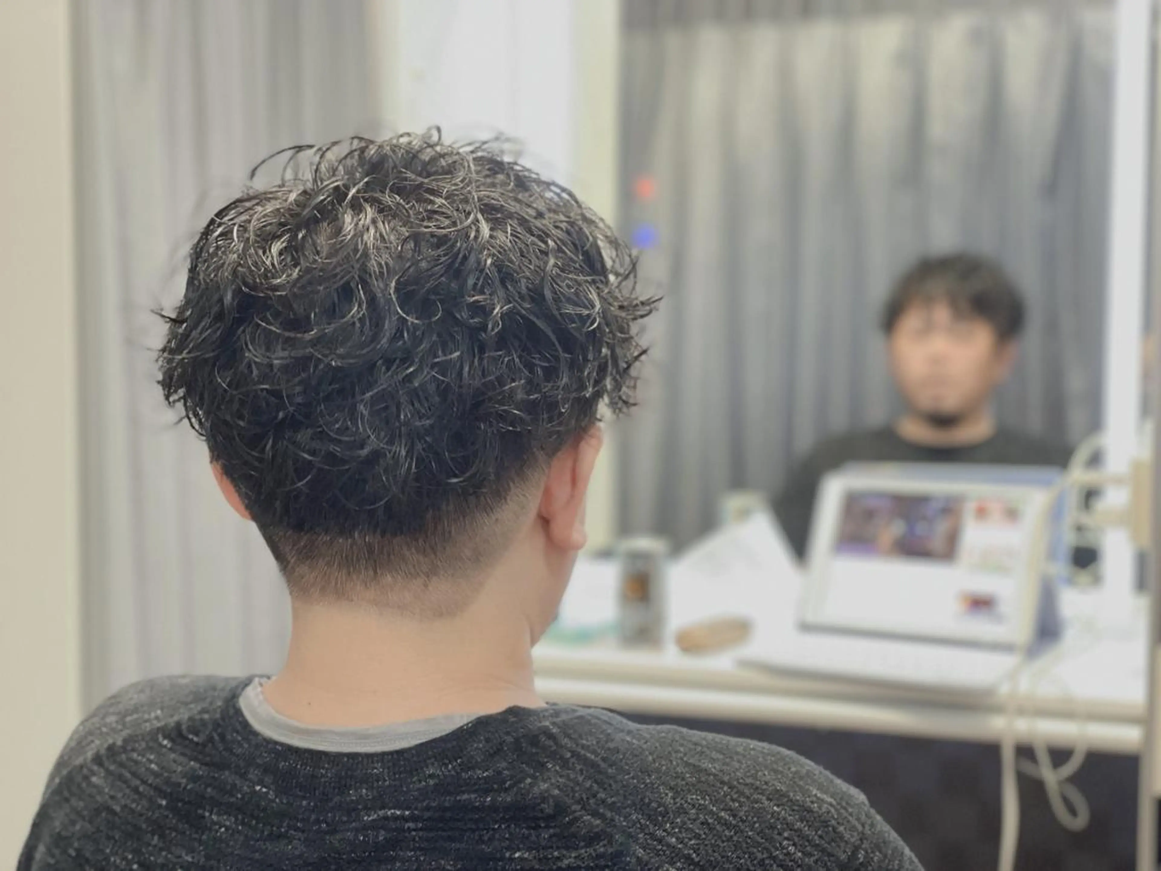 メンズ メンズパーマ カット パーマ 平山 弘樹のヘアスタイル