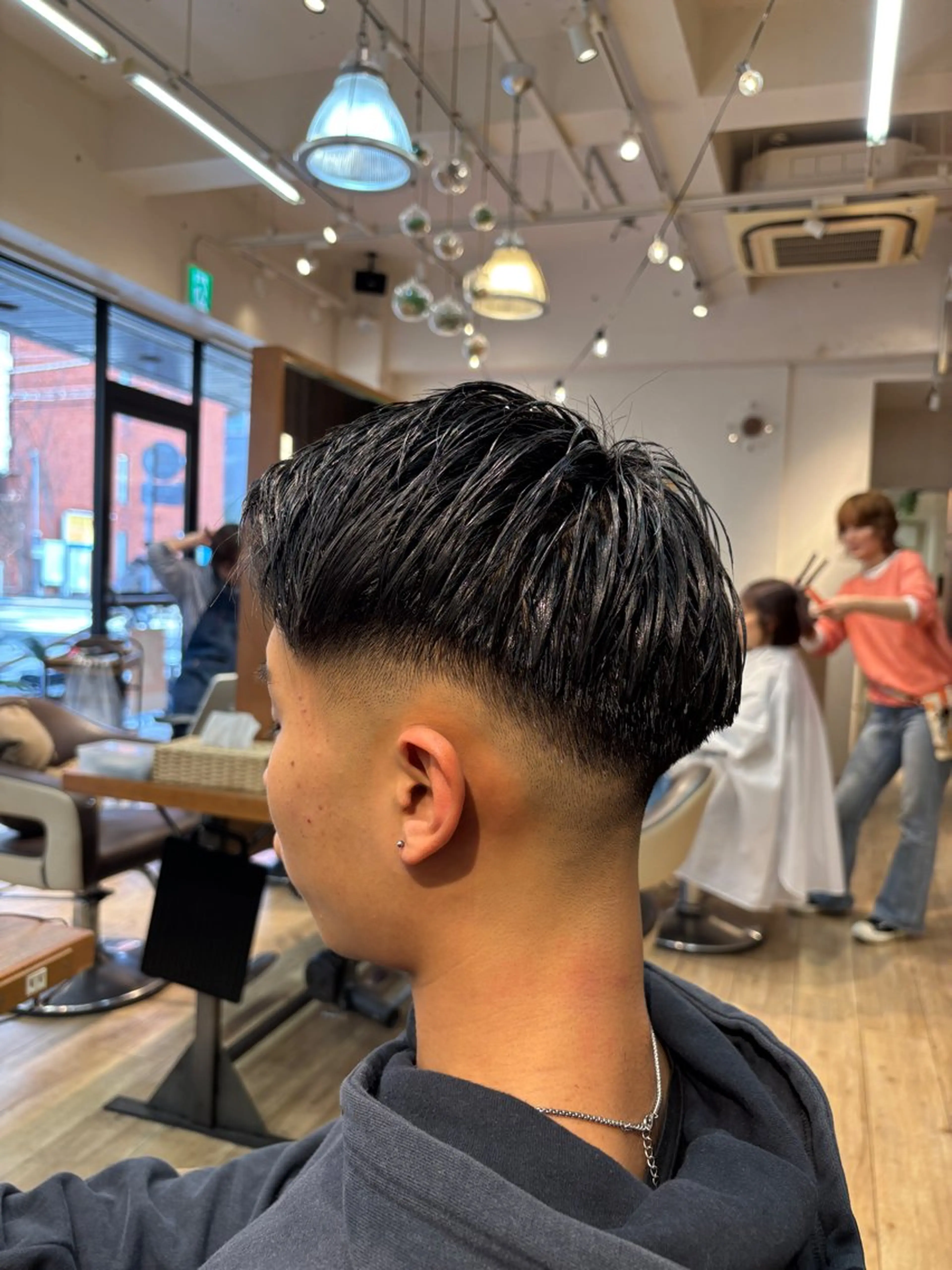 ショート メンズ カット 洛樹 /海外スタイル /フェード/パーマのヘアスタイル