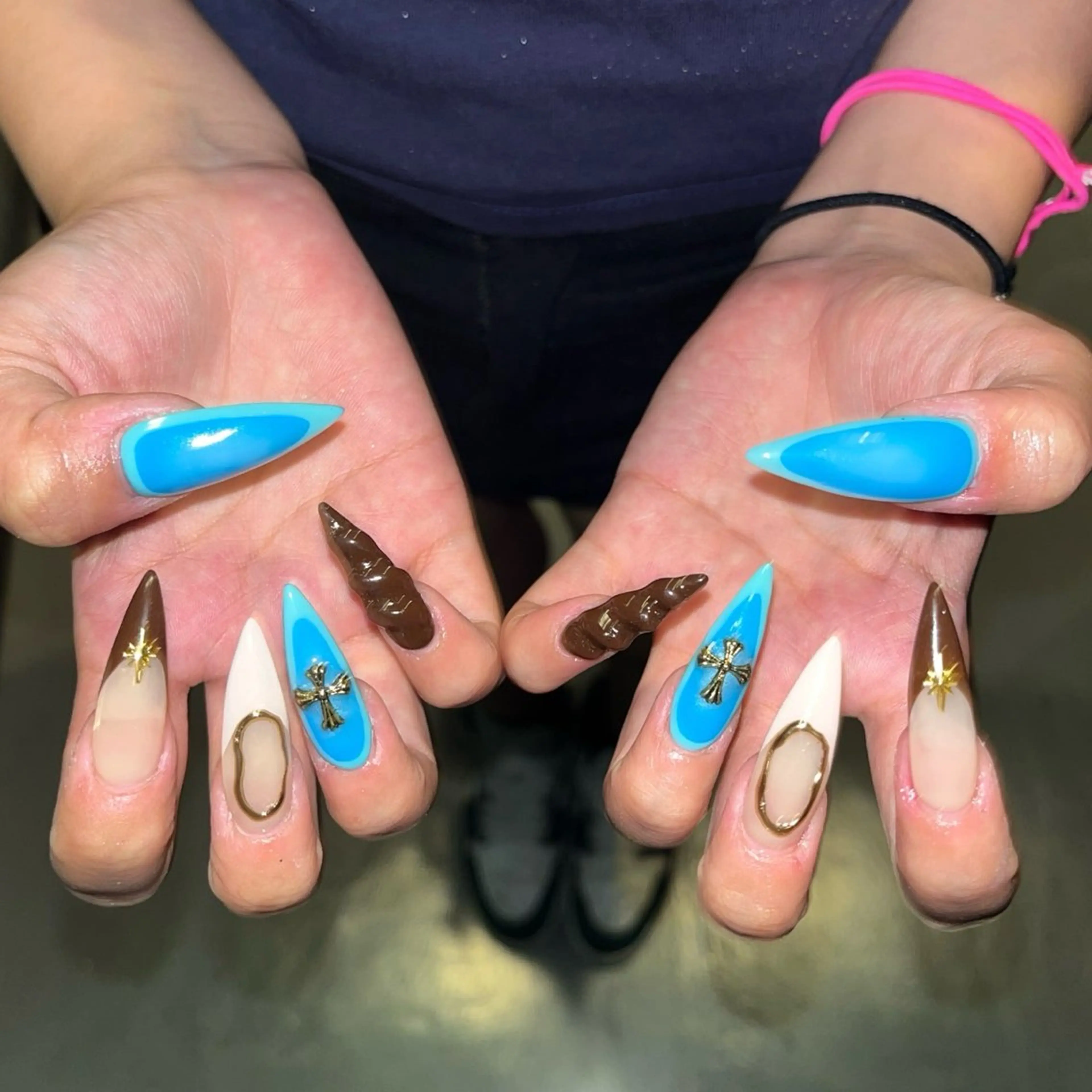 ネイル ハンドネイル IROHA nail Ami🐊🎀のネイルデザイン