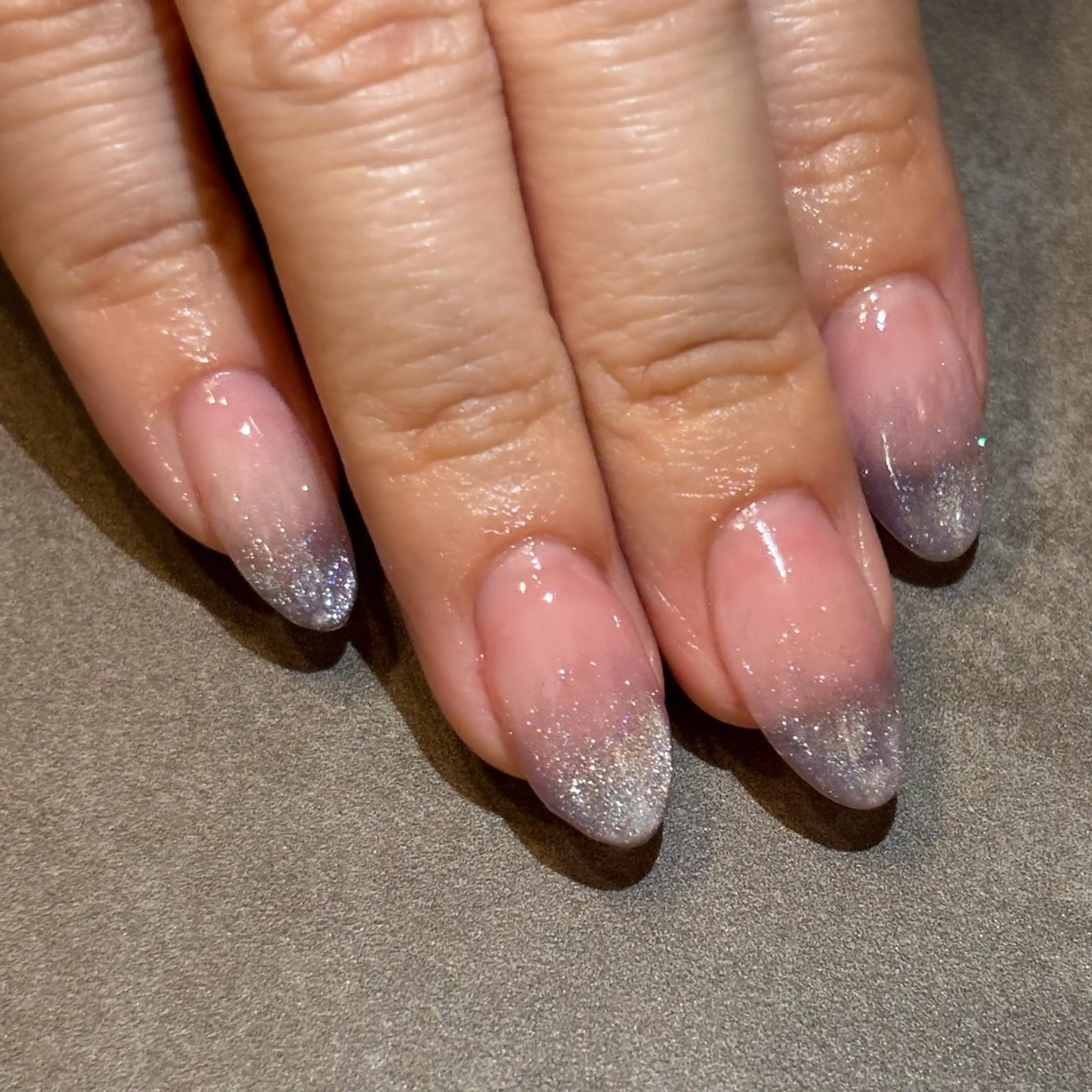 ネイル ハンドネイル GLOW a_nailのネイルデザイン