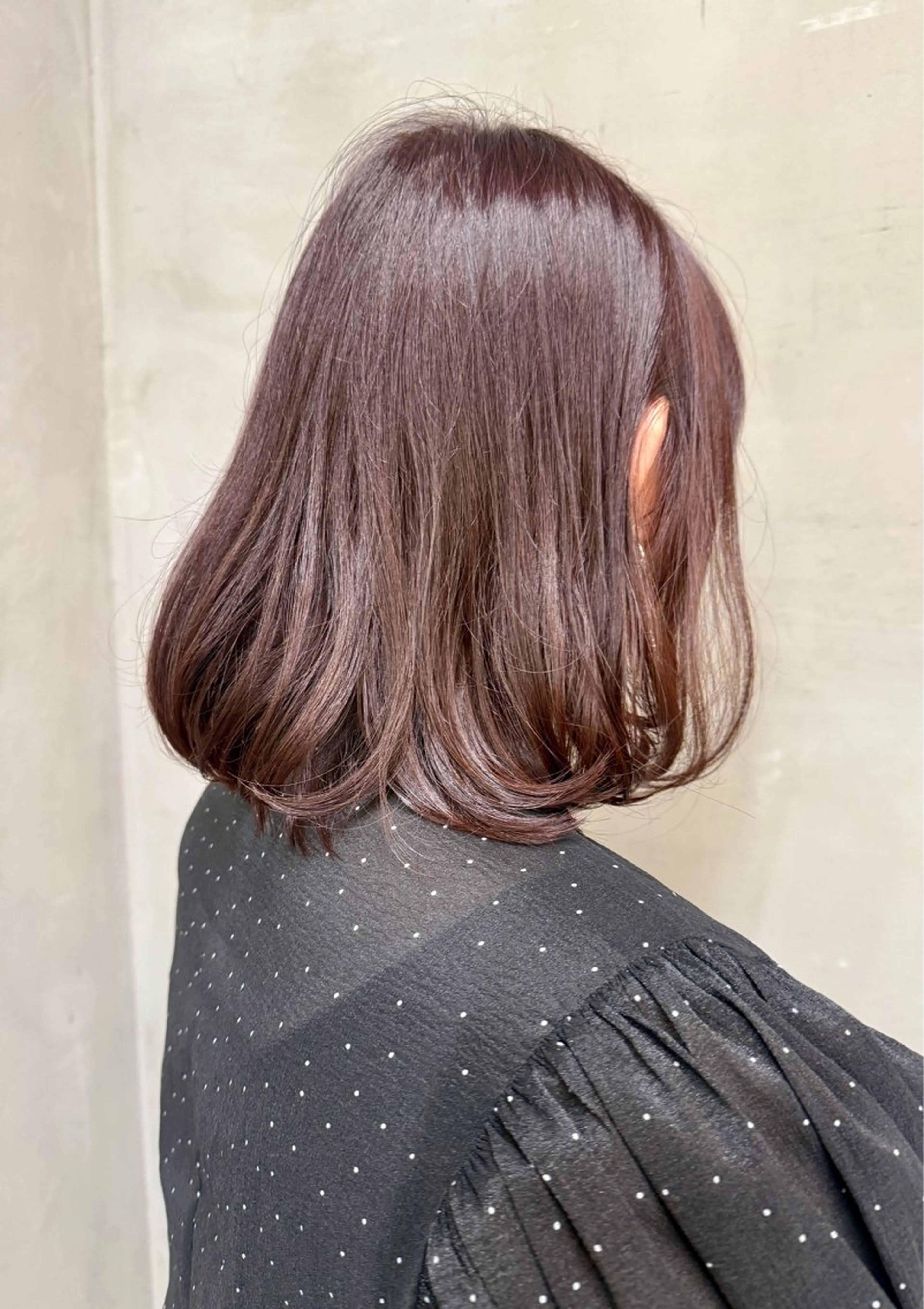 ミディアム カラー イルミナカラー 徳重 美香のヘアスタイル