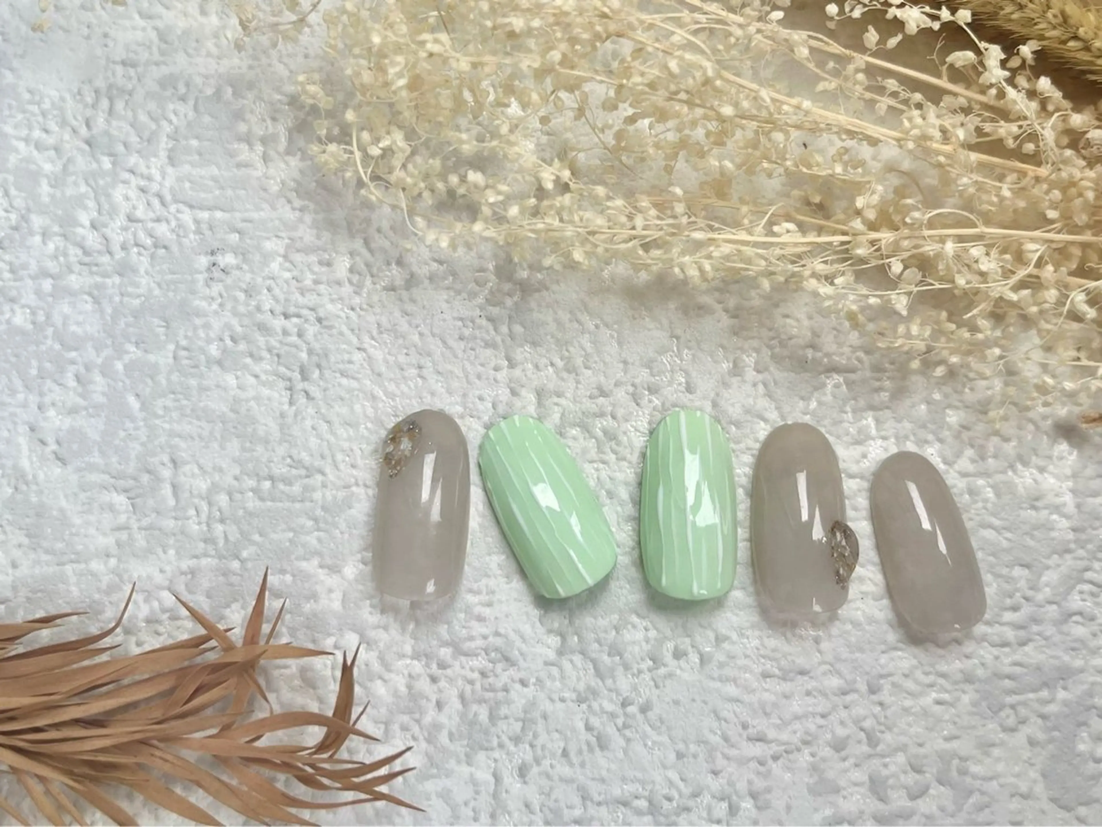 ネイル ジェルネイル メンズネイル パラジェル 夏ネイル ワンホンネイル ハンドネイル kiki nail &brow二子玉川の眉毛・アイブロウイメージ