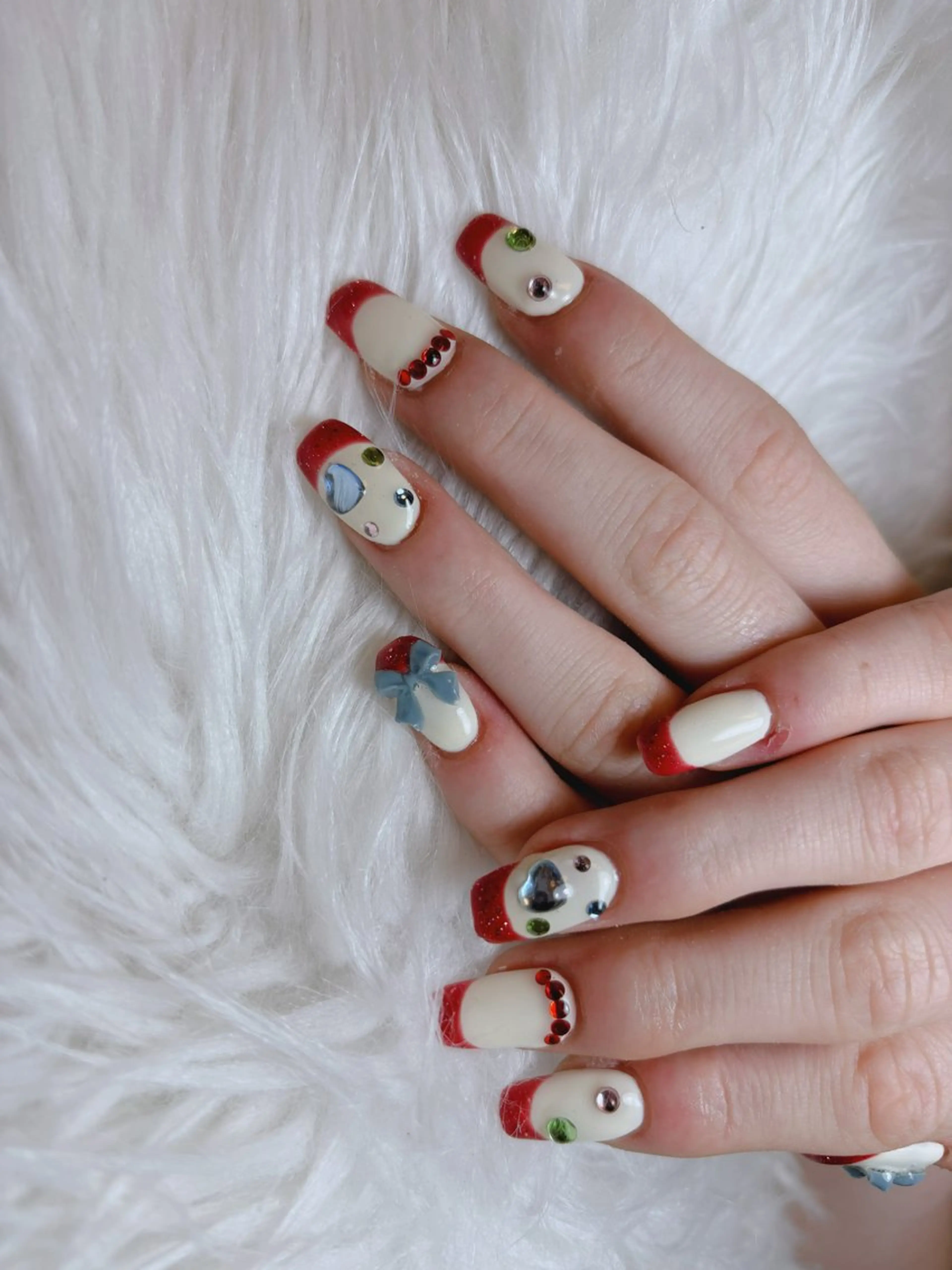 ネイル H3 Nail Tsuki🦋💙のネイルデザイン