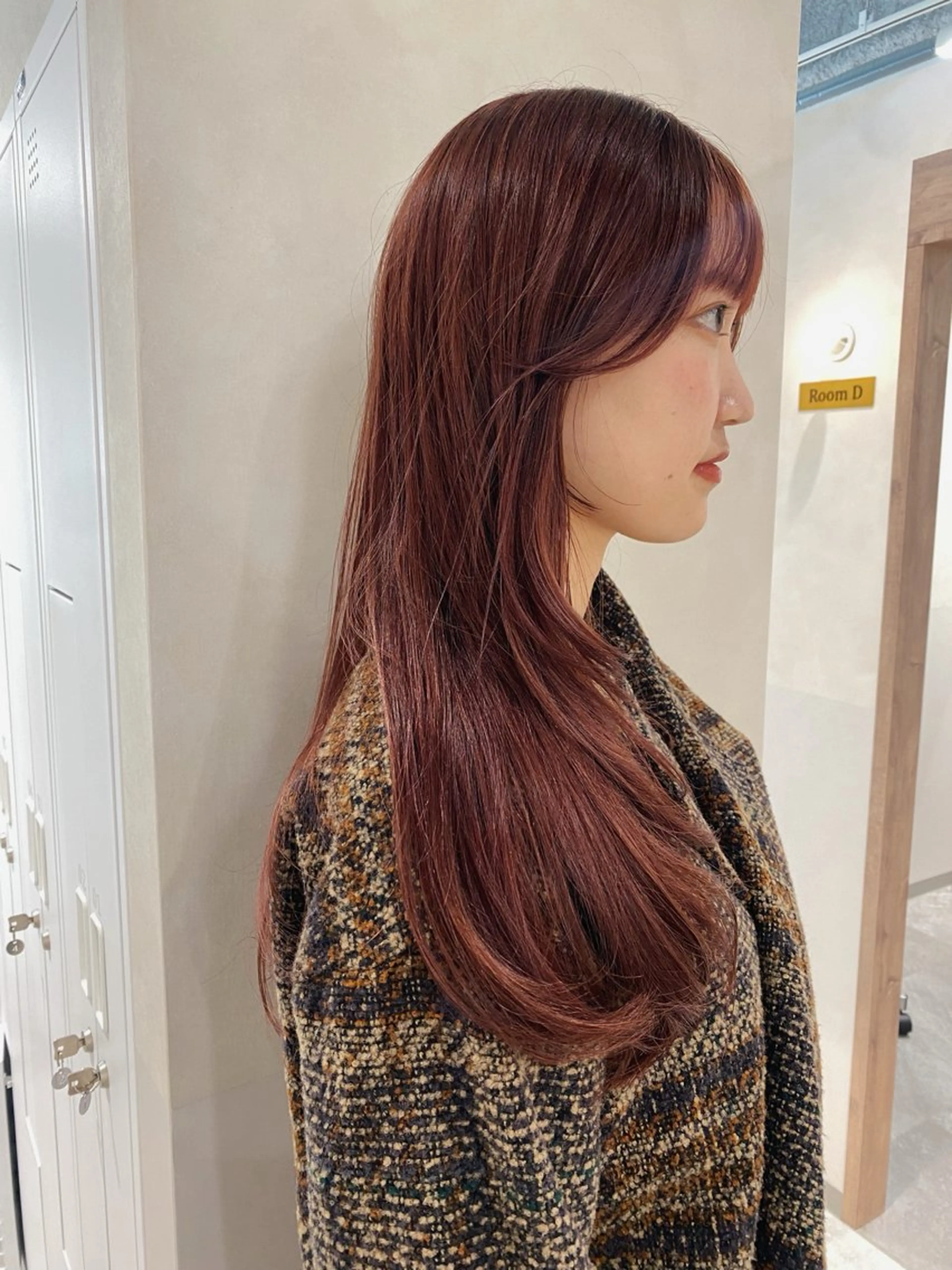 セミロング カラー 砂原 ひよりのヘアスタイル