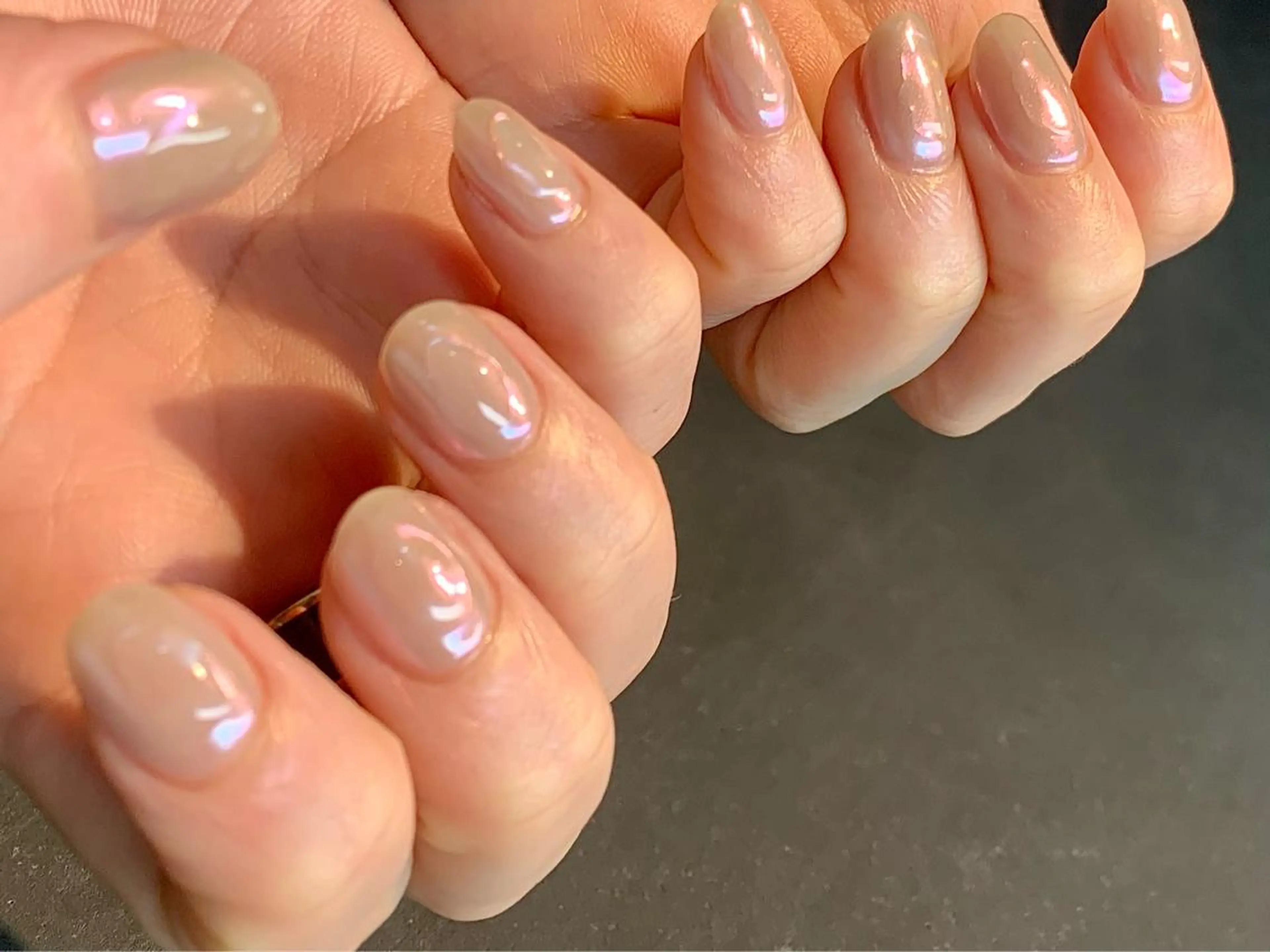 ネイル オーロラネイル ぷっくりネイル ハンドネイル アトリエ １０３のネイルデザイン