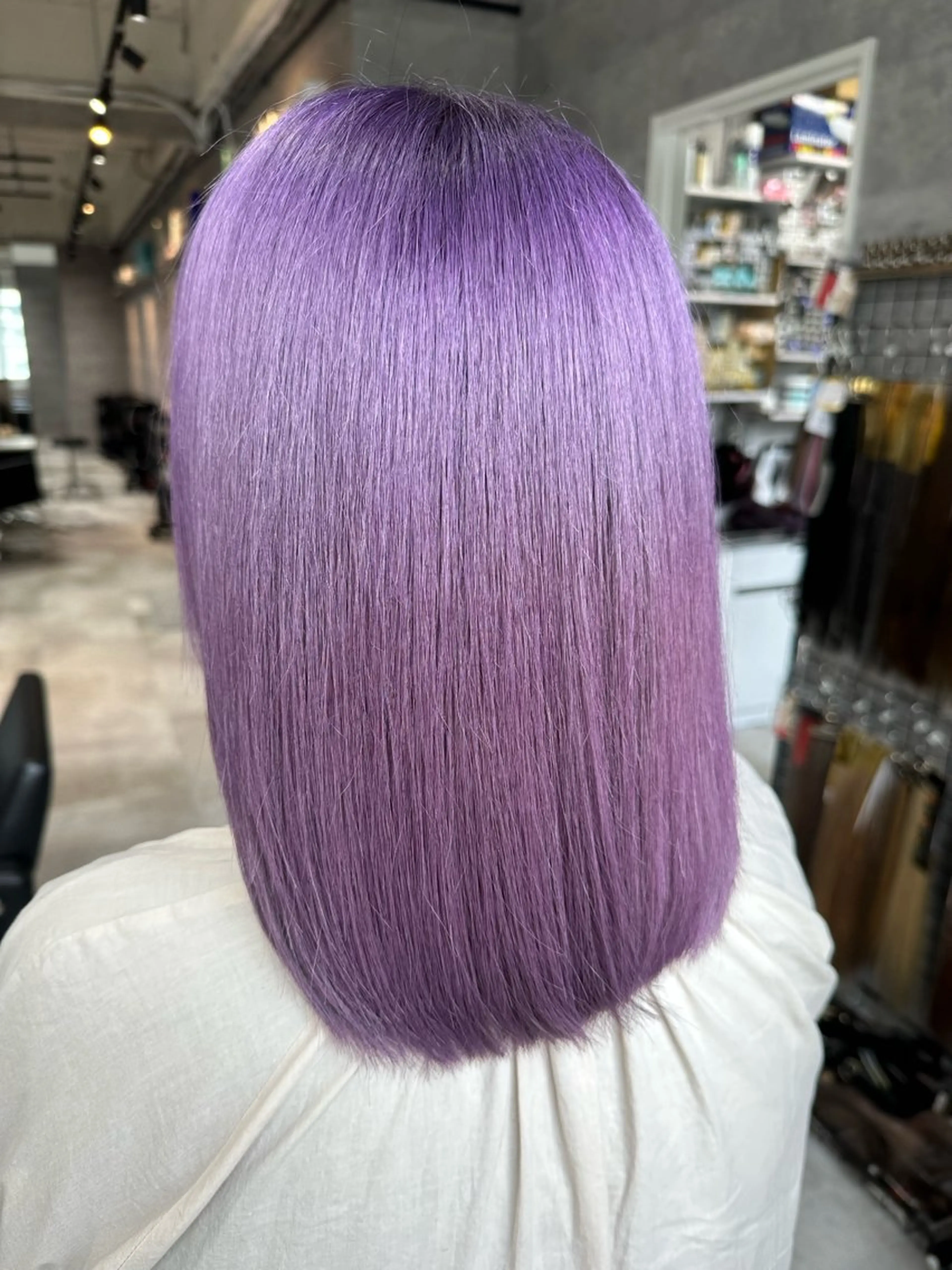 ミディアム カラー HOHOMI （ほほみ）のヘアスタイル