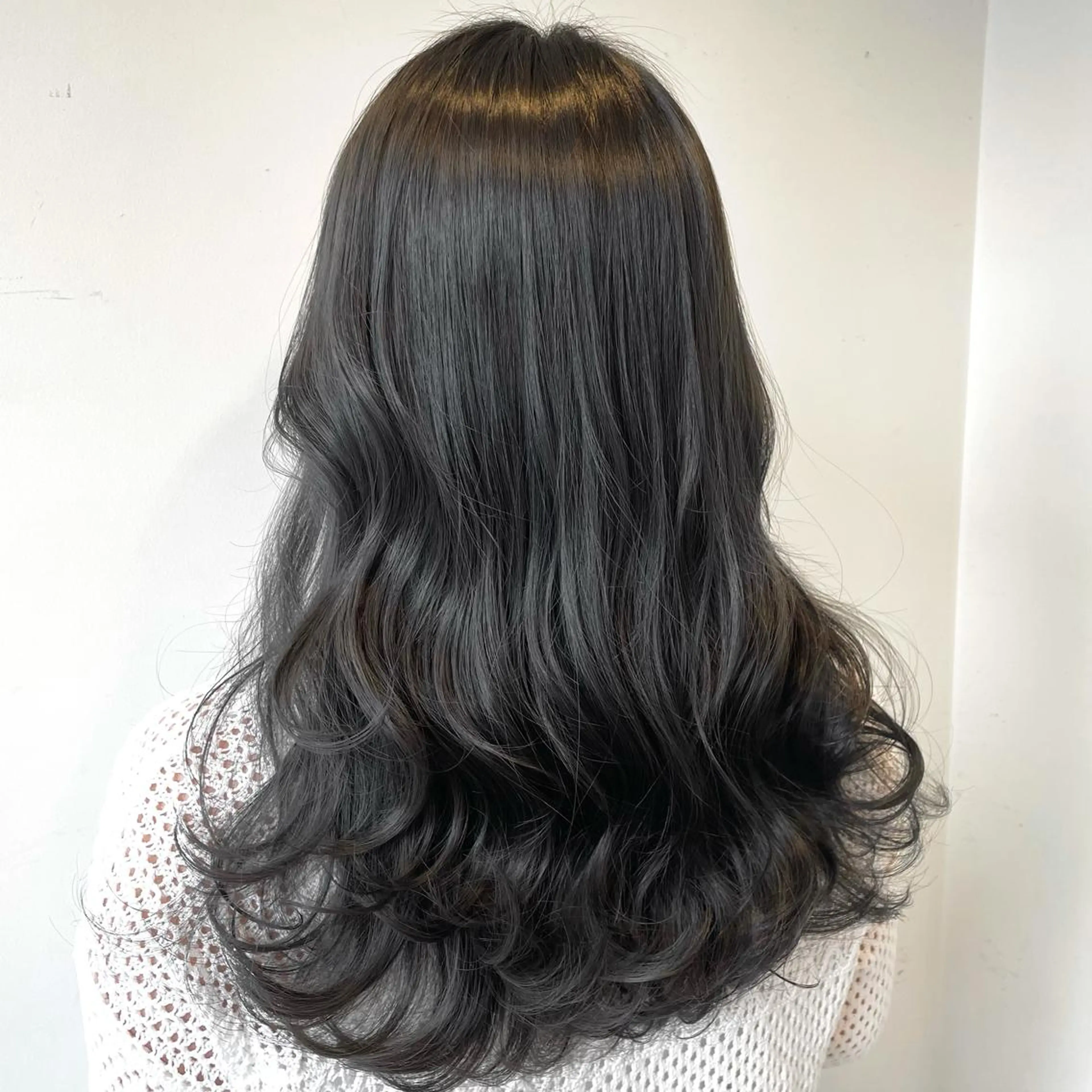 ロング カラー オリーブグレー 【azure横浜】 🧸misaki🌸のヘアスタイル