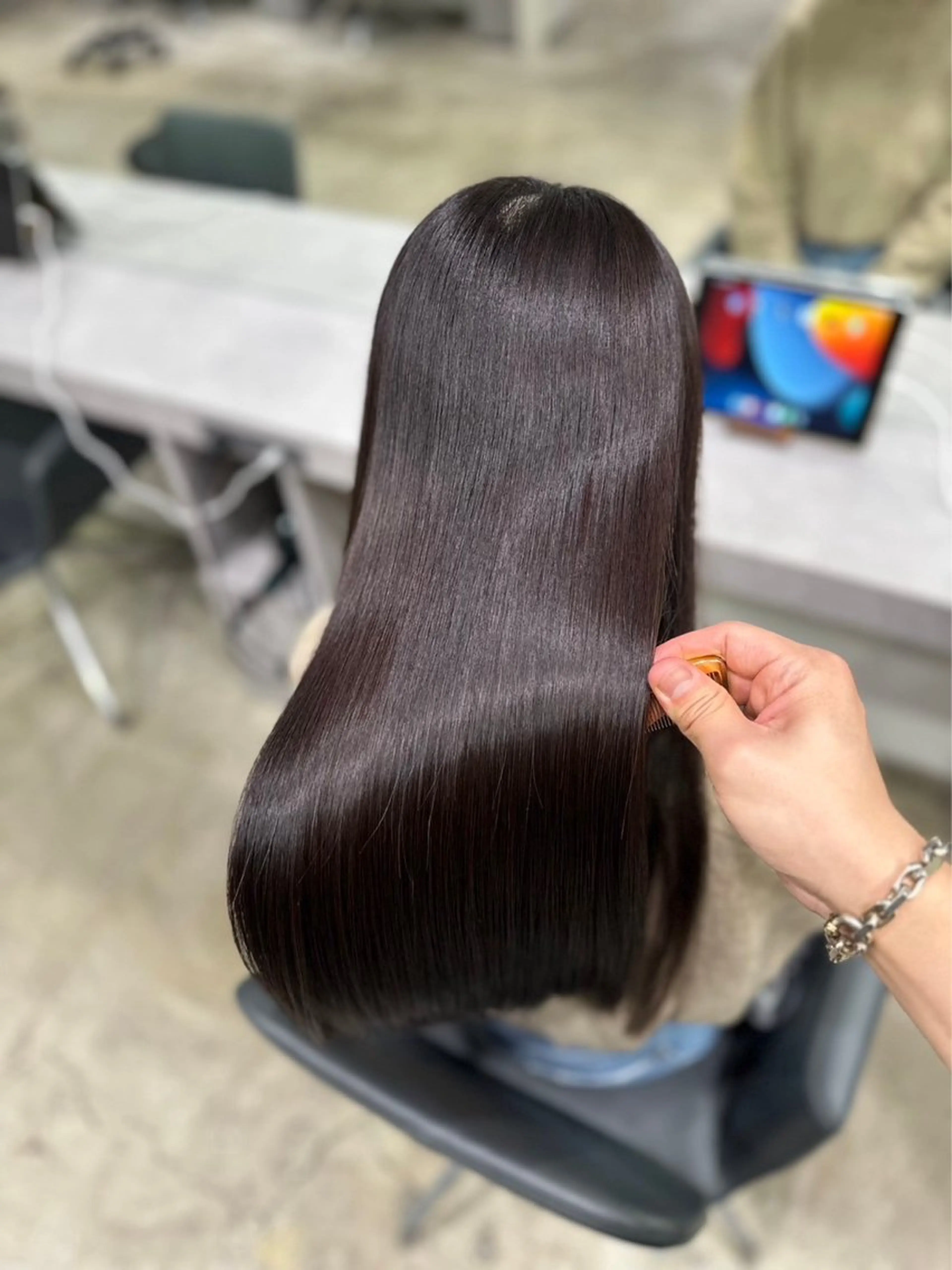 セミロング 縮毛矯正 トリートメント 大野 仁のヘアスタイル