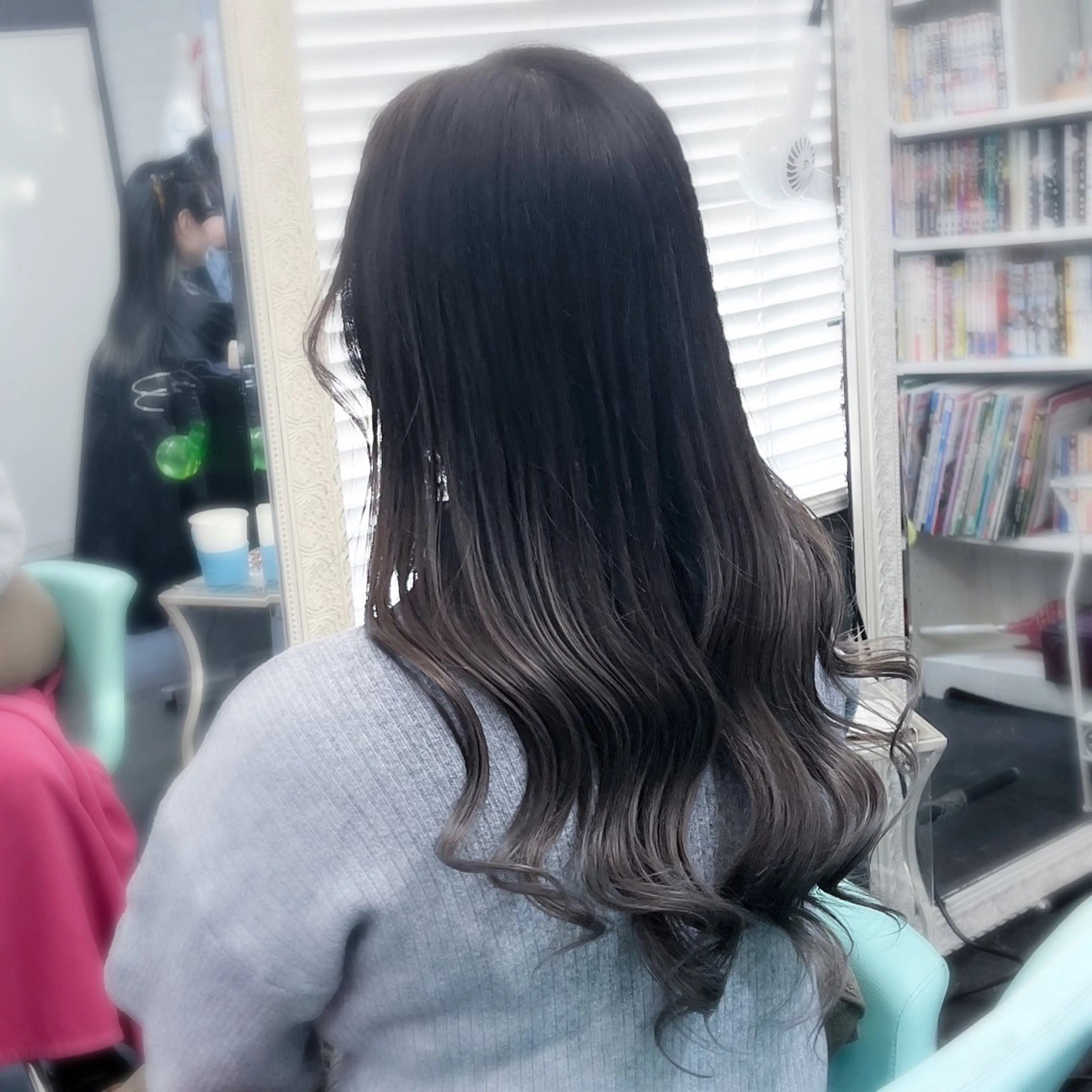 ロング カラー ヘアアレンジ バレイヤージュ グラデーションカラー レイヤーカット カット ヘアカラー トリートメント Kimura Shinyaのヘアスタイル