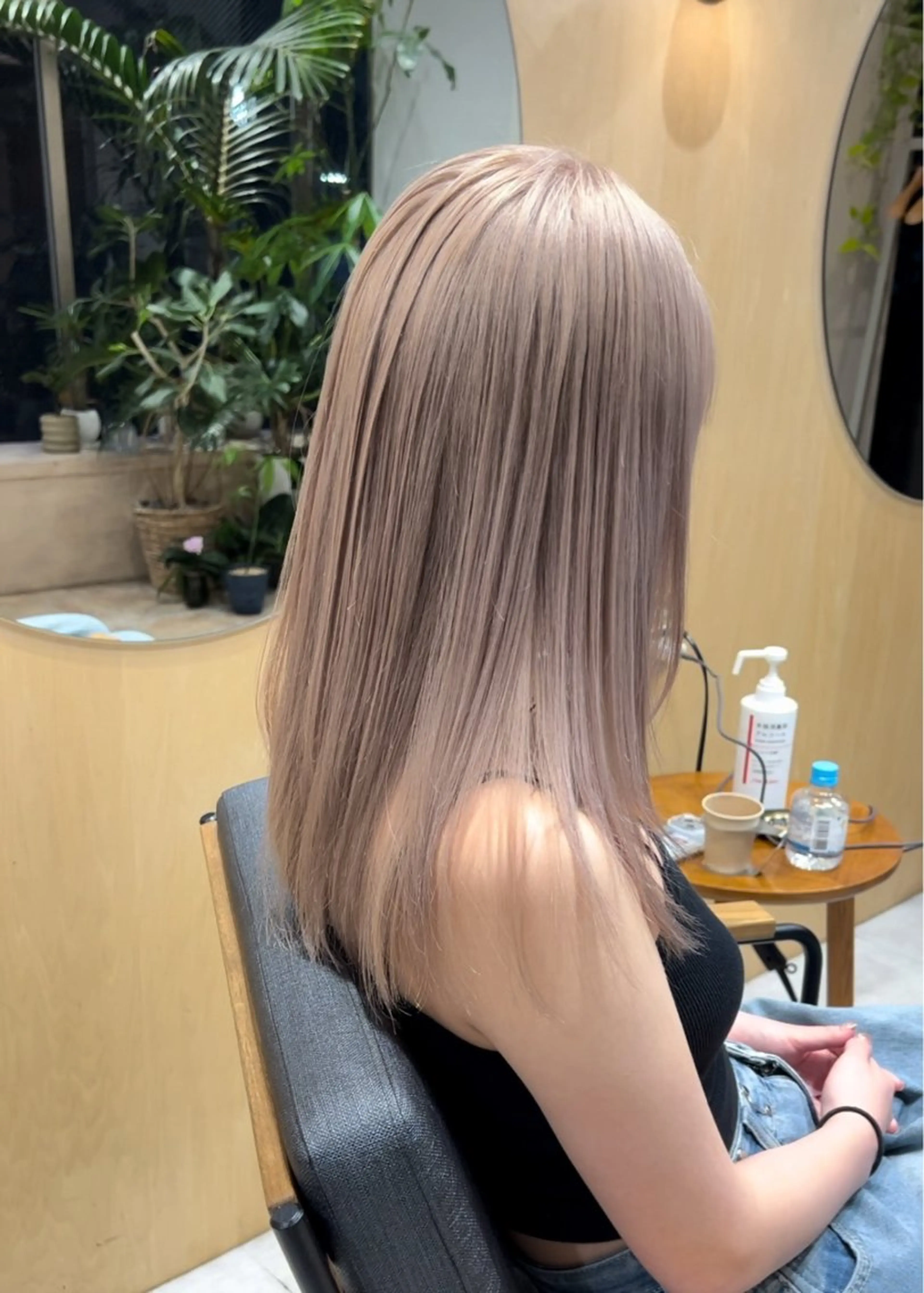 セミロング カラー ベージュカラー ラベンダーカラー ラベンダーベージュ カット ヘアカラー トリートメント 🎨ハイトーン/ウル フ/ローライト/大夢のヘアスタイル