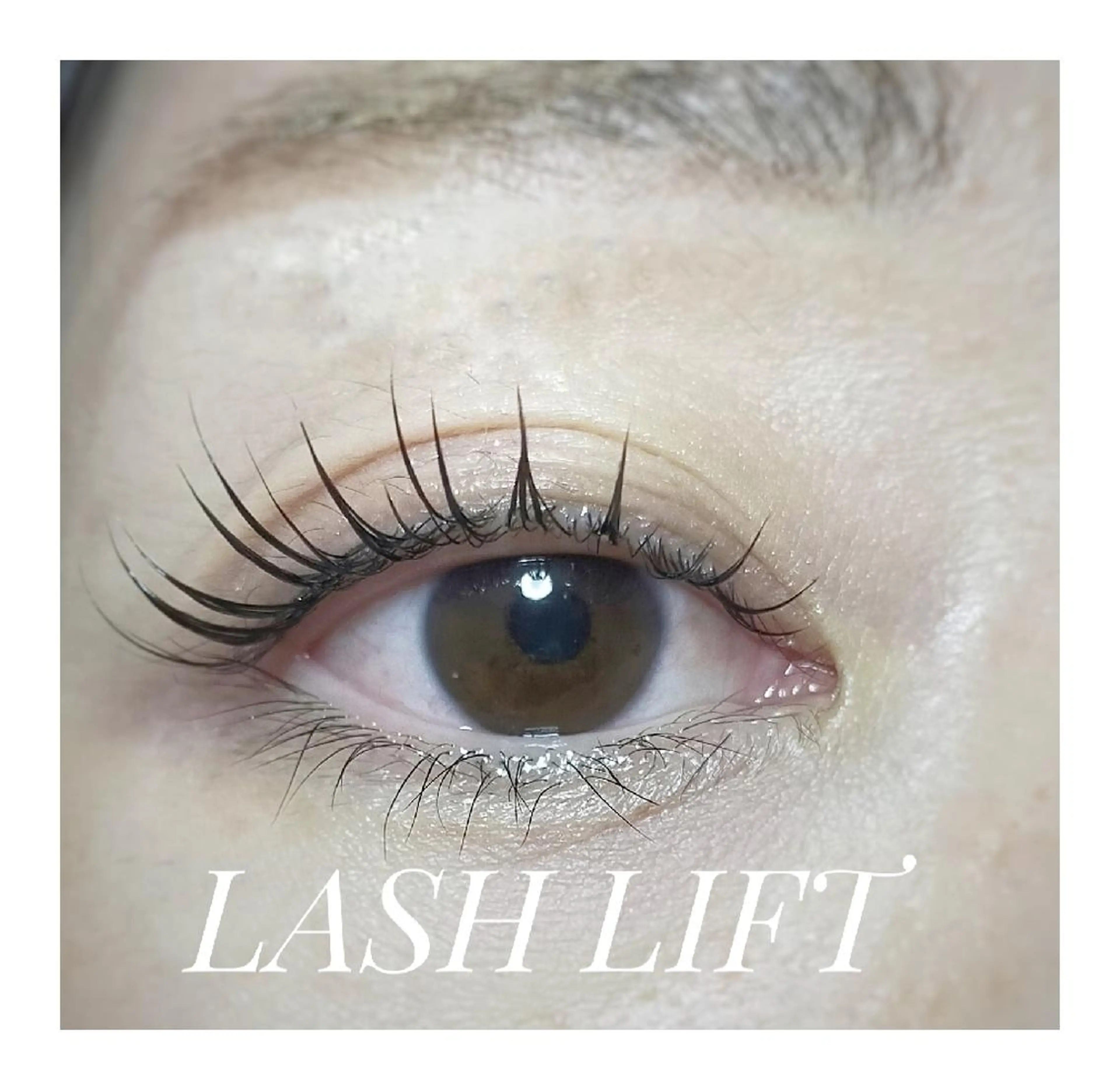 ラッシュリフトの写真