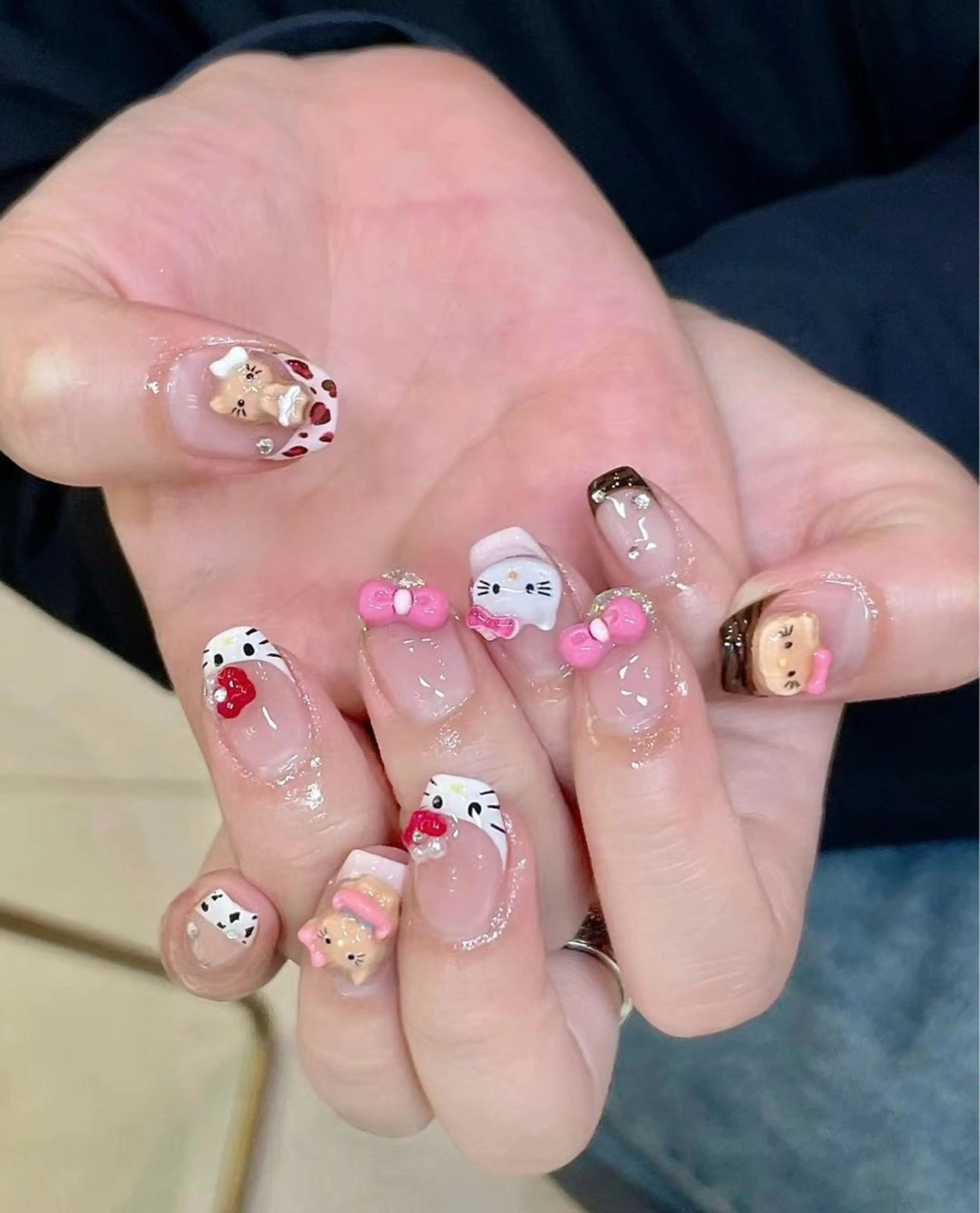 ネイル 長さ出し フレンチネイル グラデーション 卒業式 マグネットネイル ハンドネイル MIHANA NAILのネイルデザイン