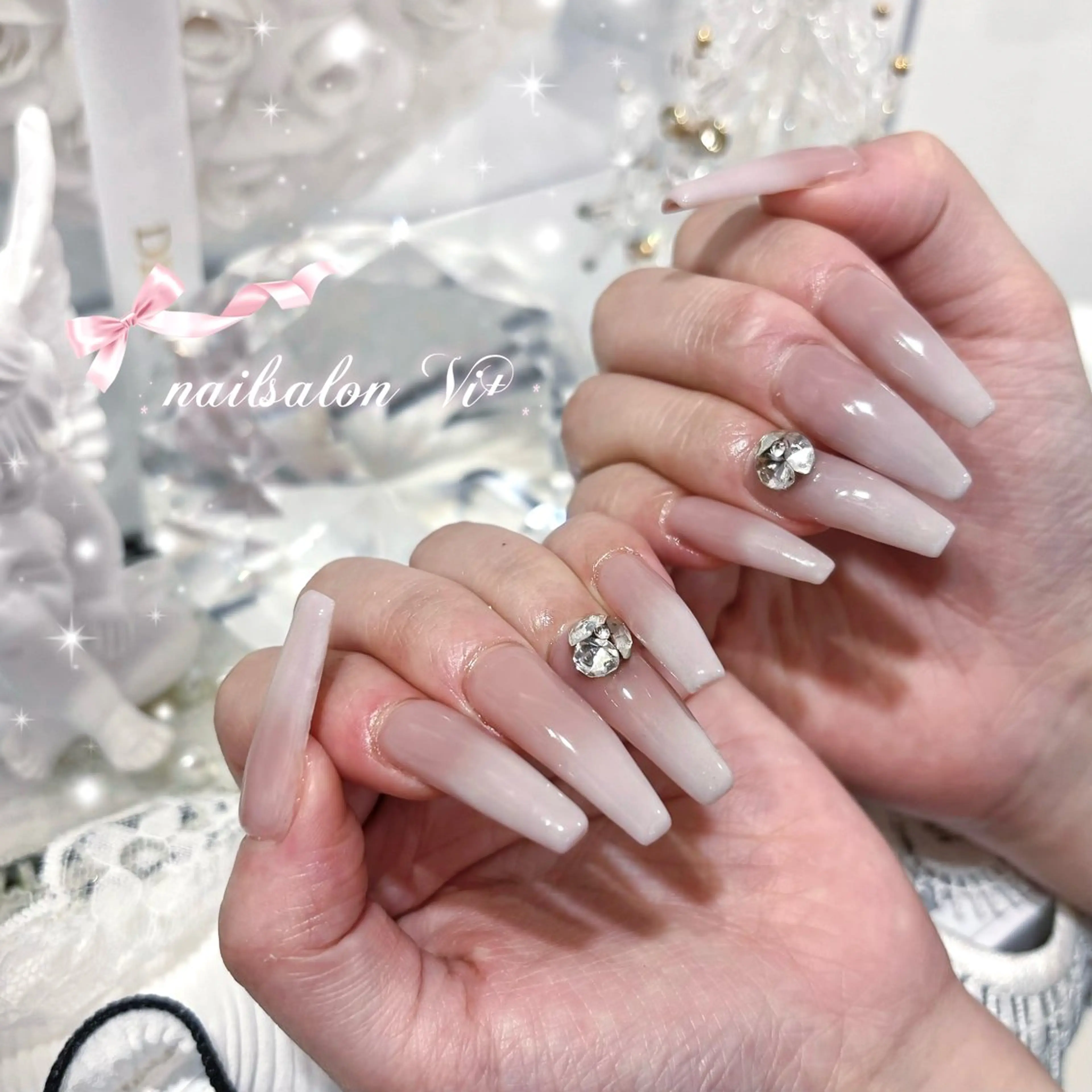 ネイル ハンドネイル 𝒦𝐸𝐼𝒩𝒜 錦糸町ネイルのネイルデザイン