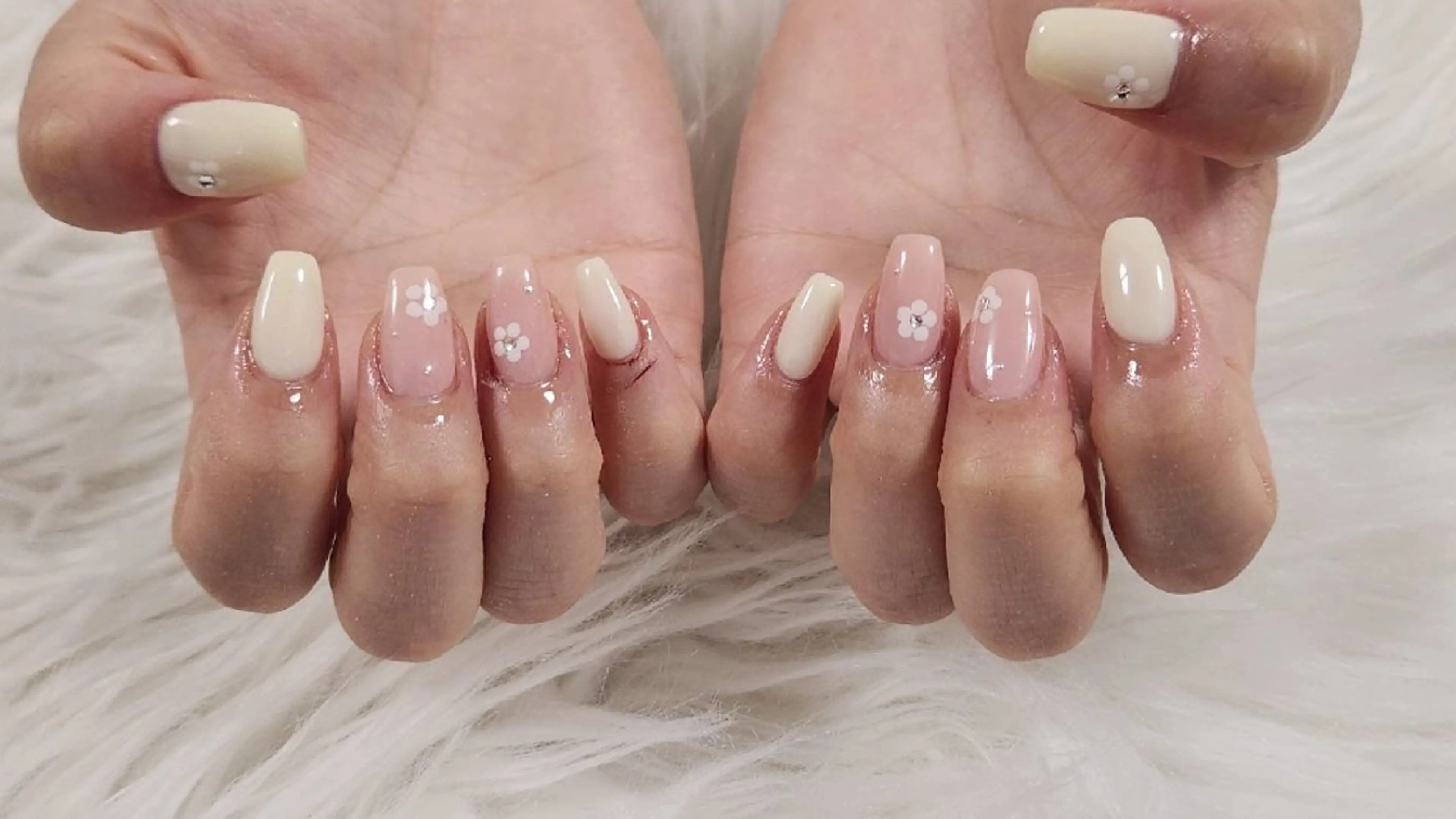 ネイル T's nailのネイルデザイン