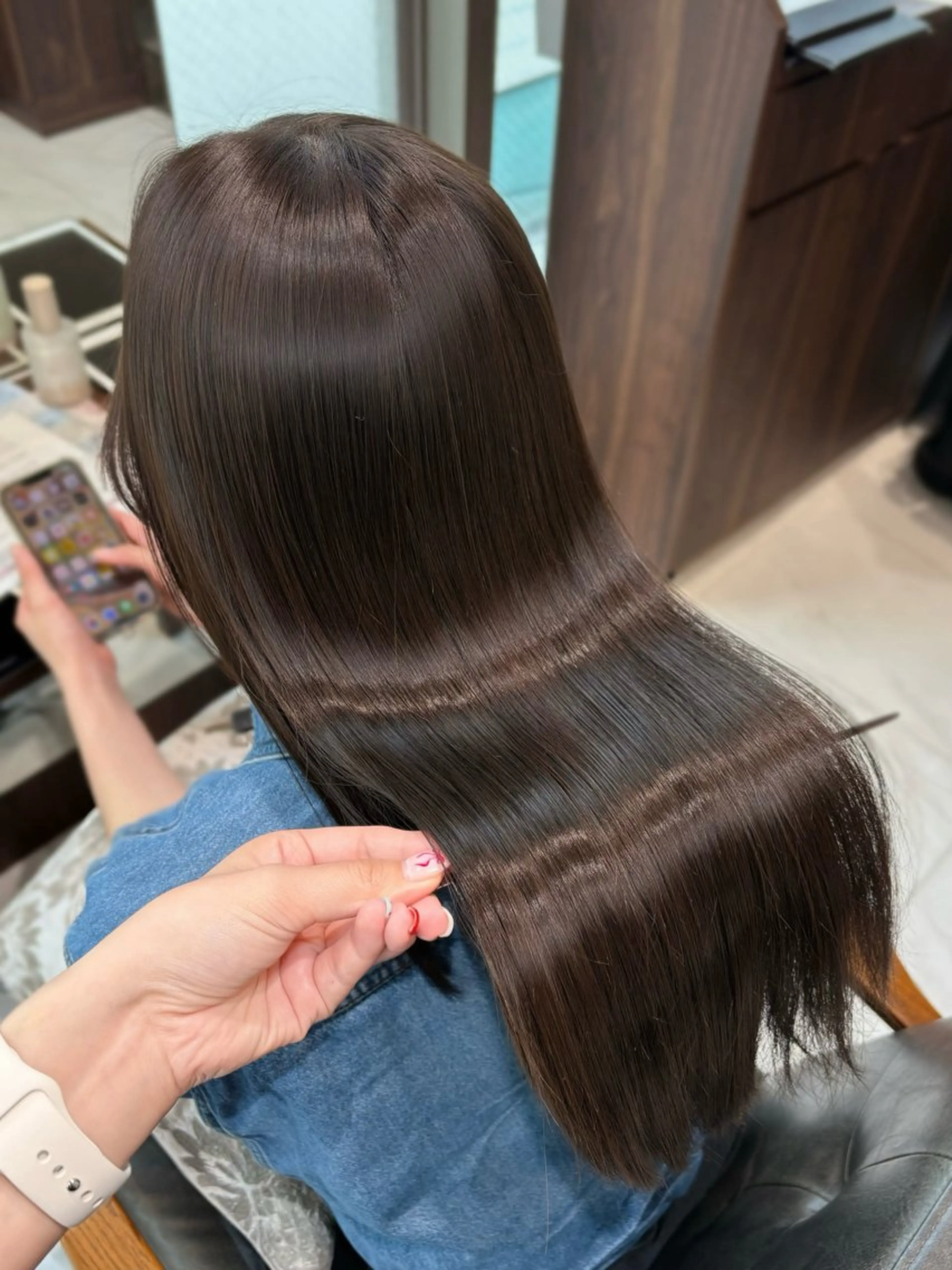 ロング カラー 透明感カラー ヘアカラー トリートメント momo🍑/顔周り カット指名No.1のヘアスタイル
