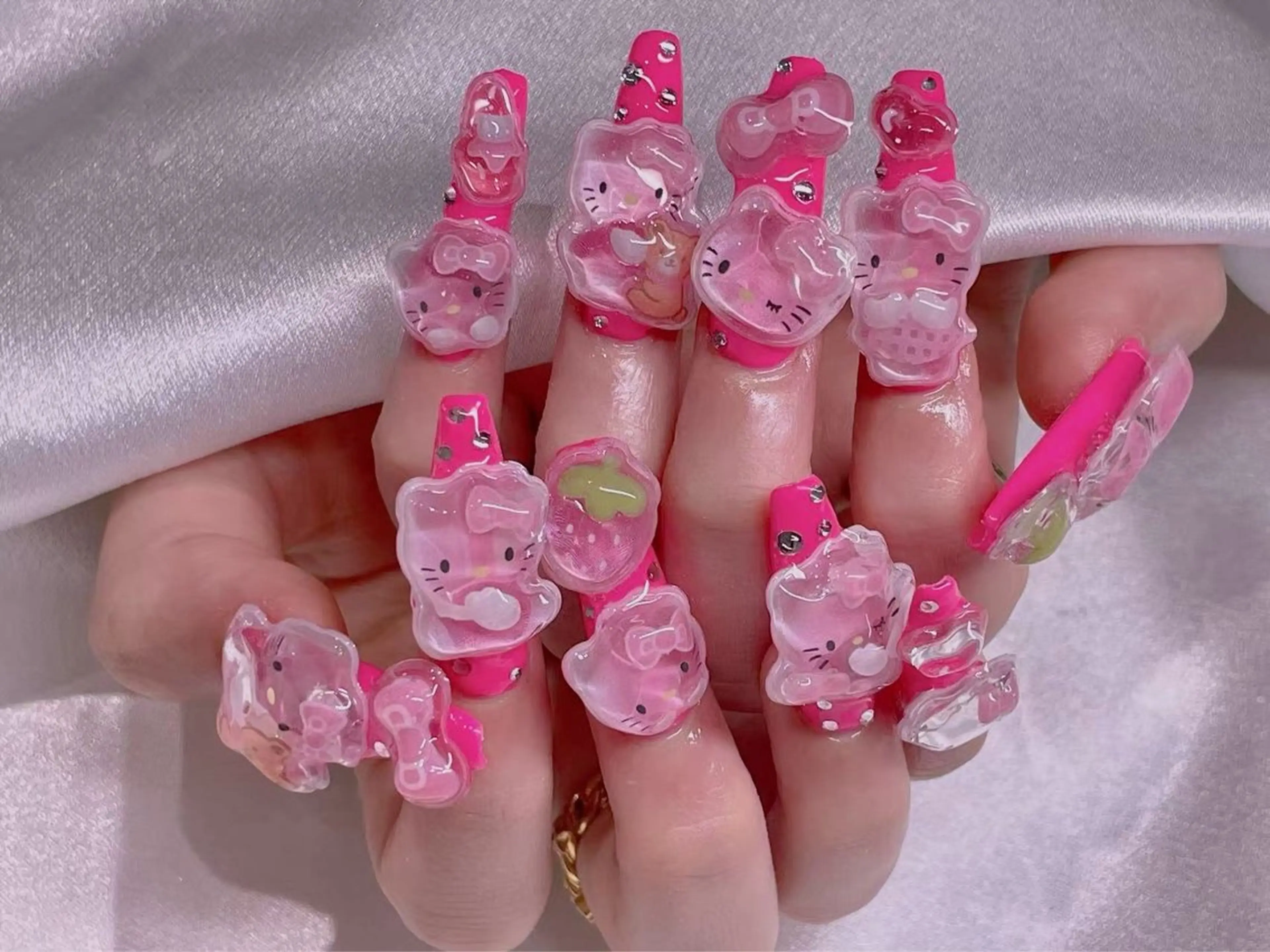 ネイル 長さだし専門店 M2　rikaのネイルデザイン