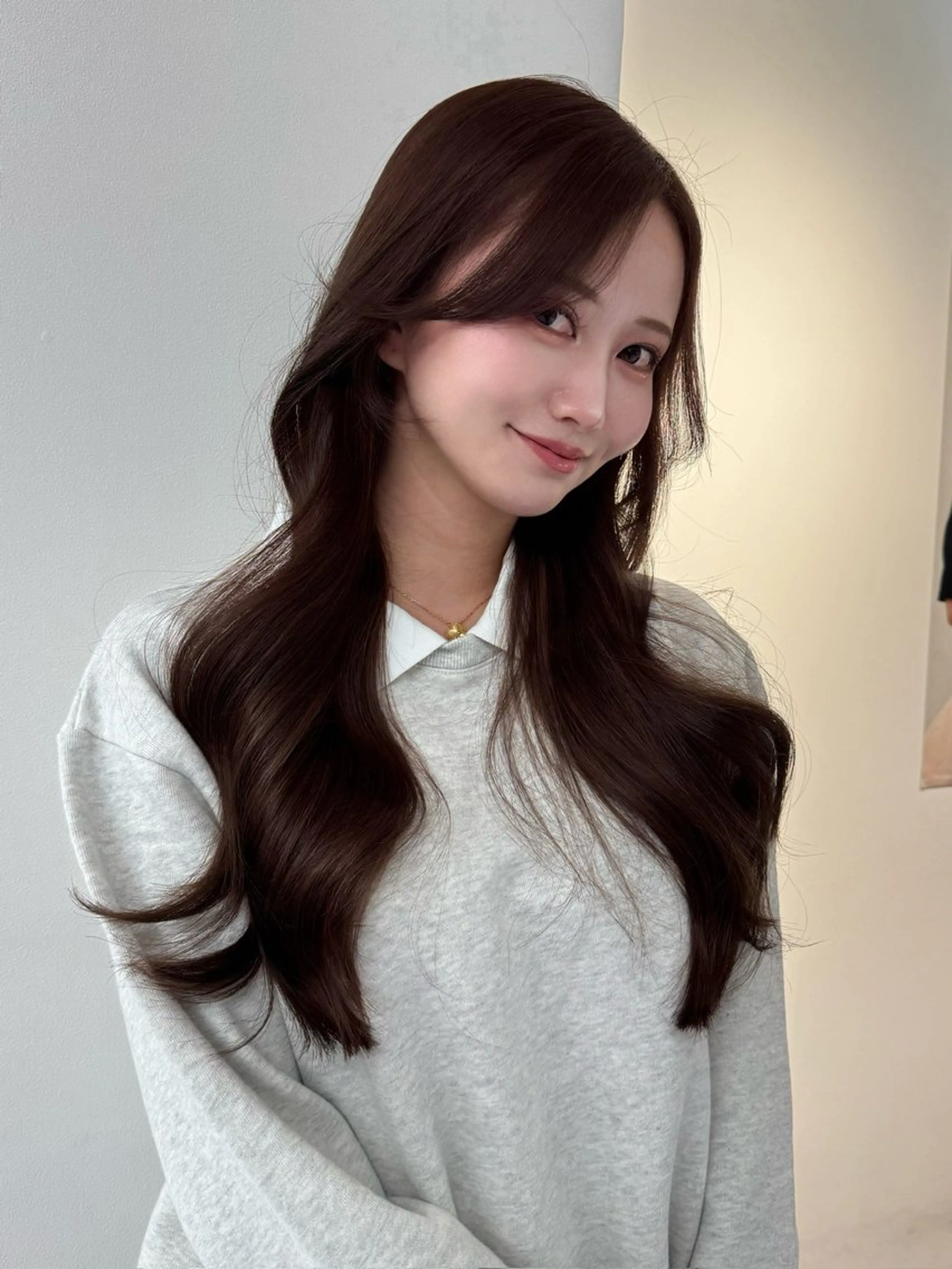 ロング カラー カット ヘアカラー トリートメント ヘアセット Rita/髪質改善 /透明感カラーのヘアスタイル