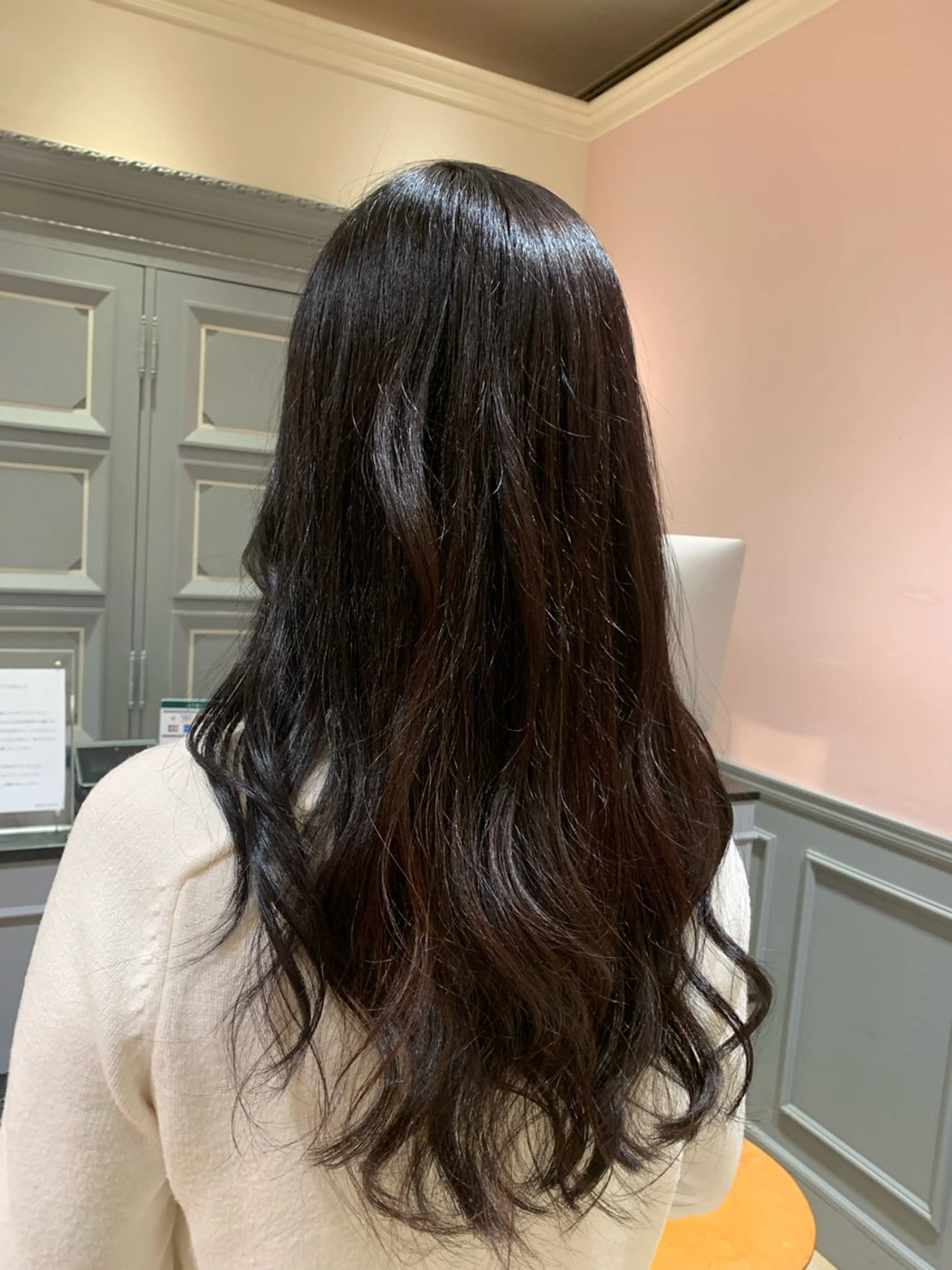 ロング レイヤーカット 上野 七奈穂のヘアスタイル