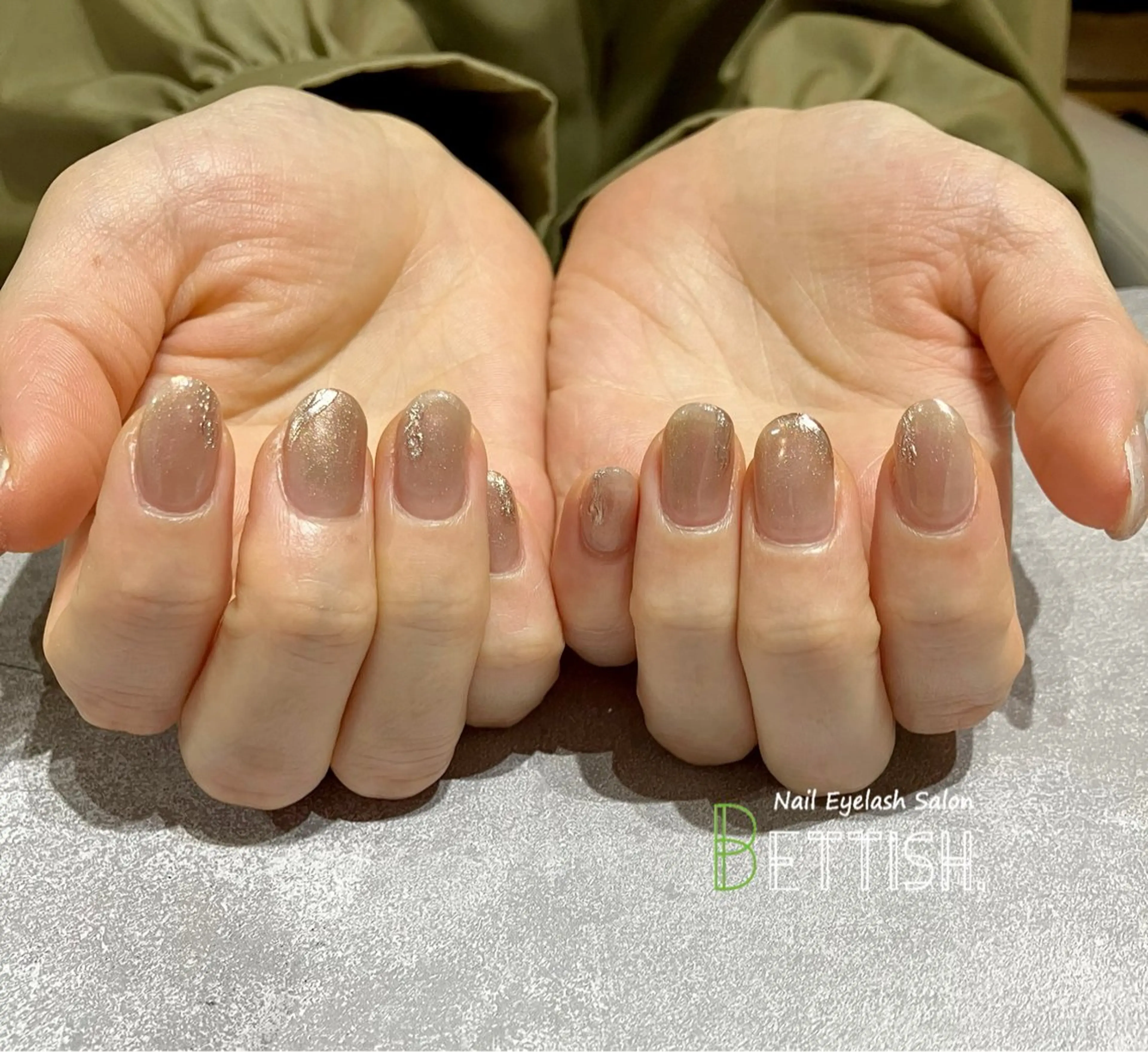 ネイル ゴールド ニュアンスネイル ピンク ハンドネイル BETTISH. KUMIKO☺︎︎のネイルデザイン