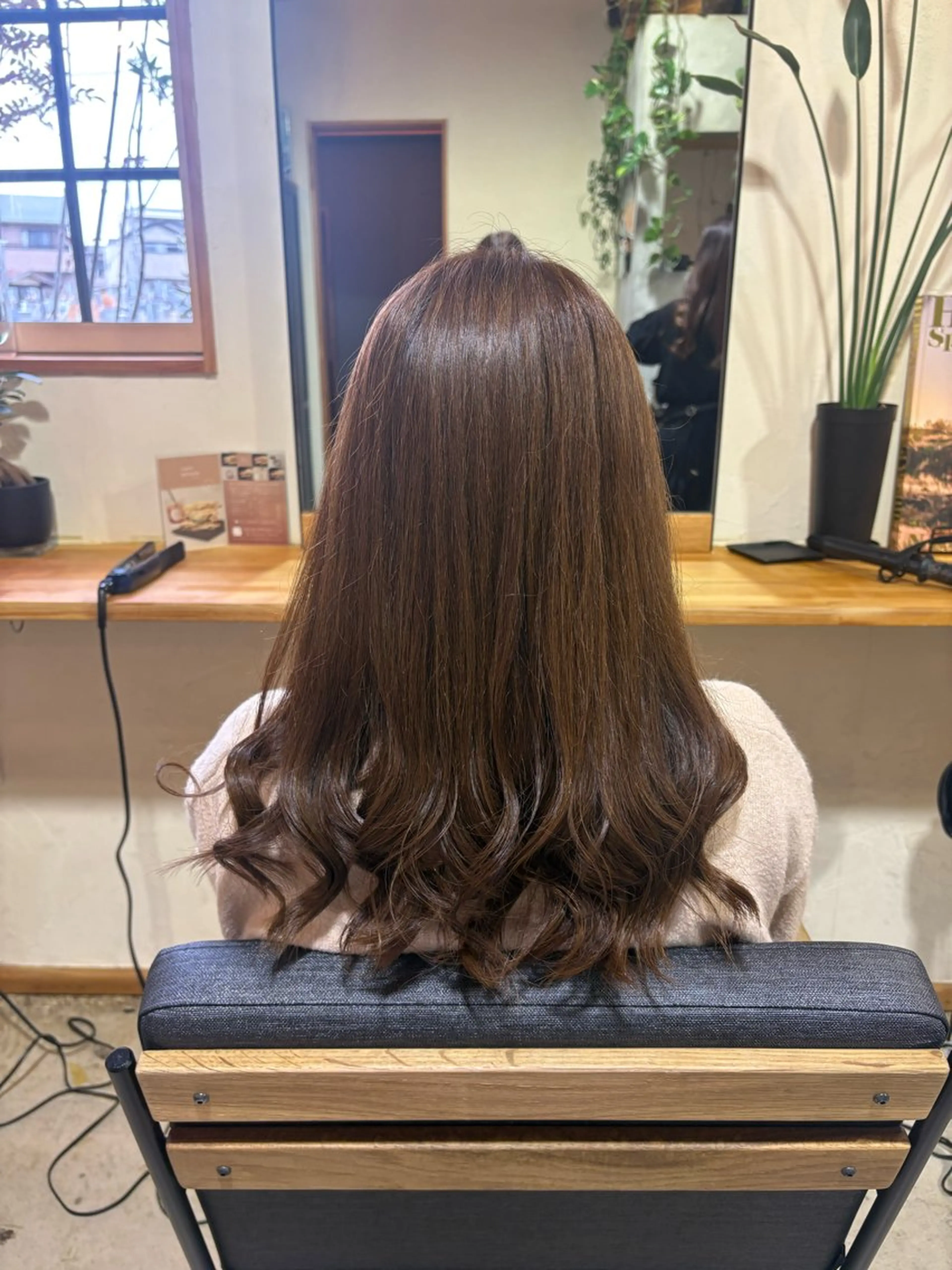 カラー 木崎 優来のヘアスタイル
