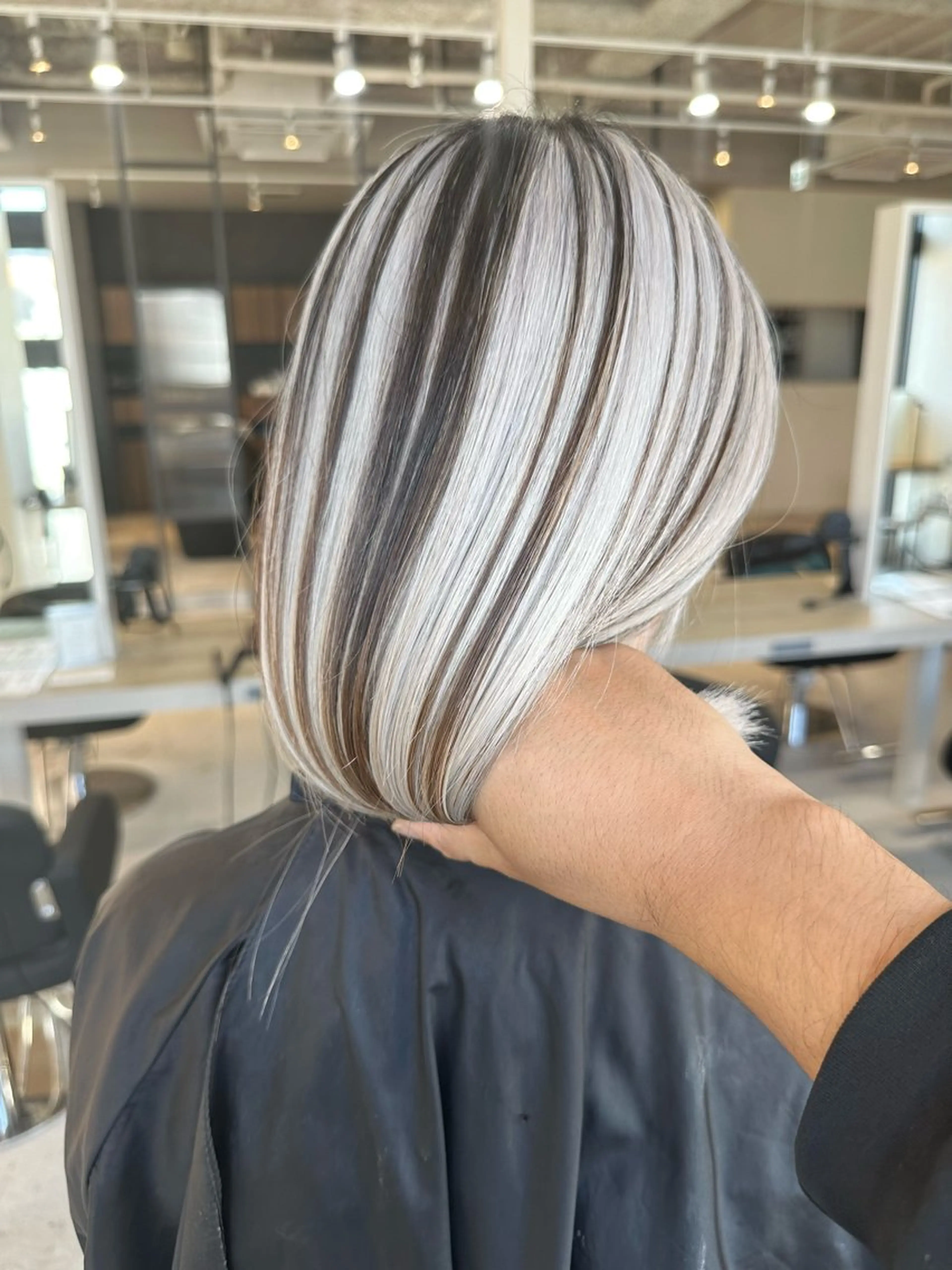 ミディアム ヘアカラー トリートメント 井上 一平のヘアスタイル