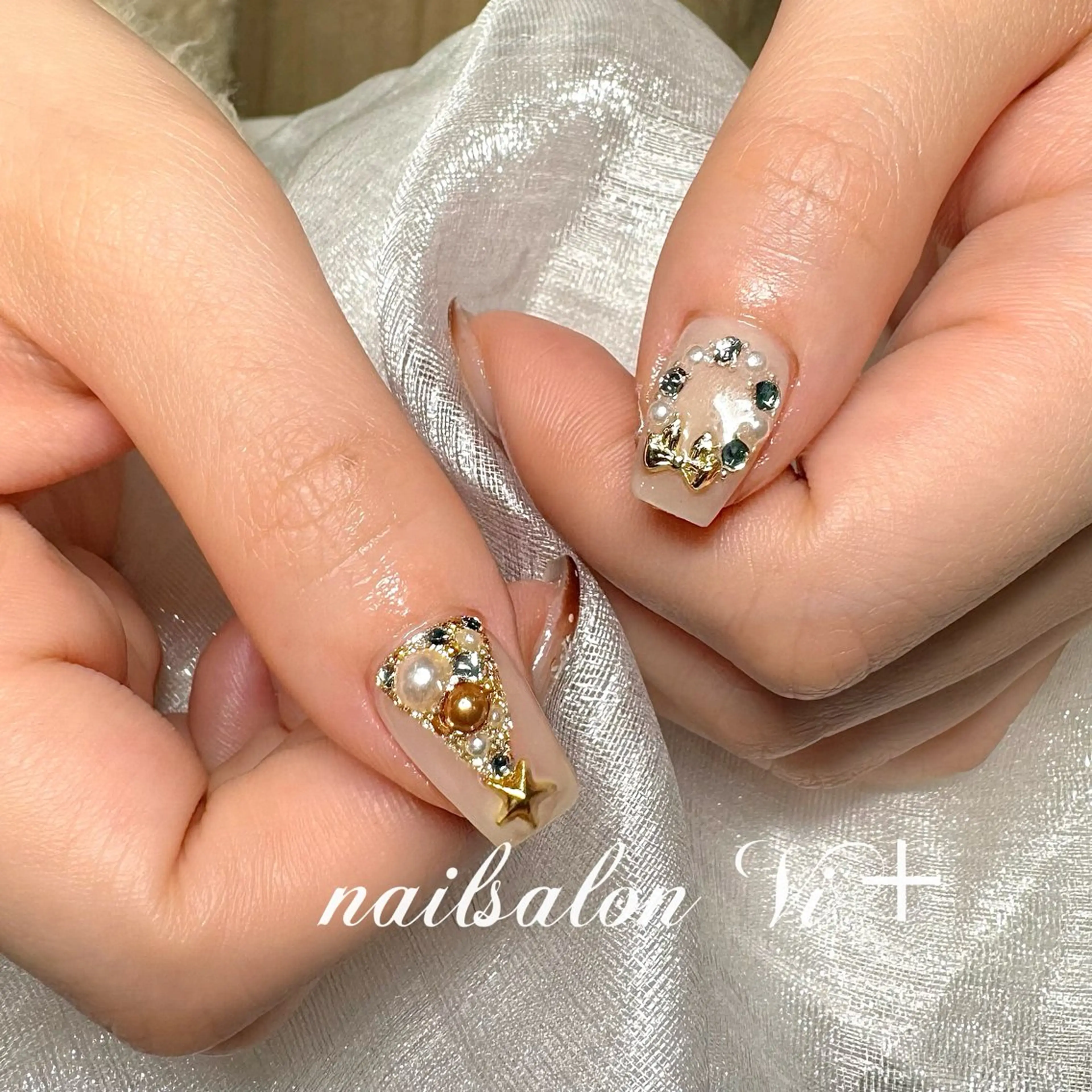 ネイル ✨Nailsalon Vi+✨のネイルデザイン
