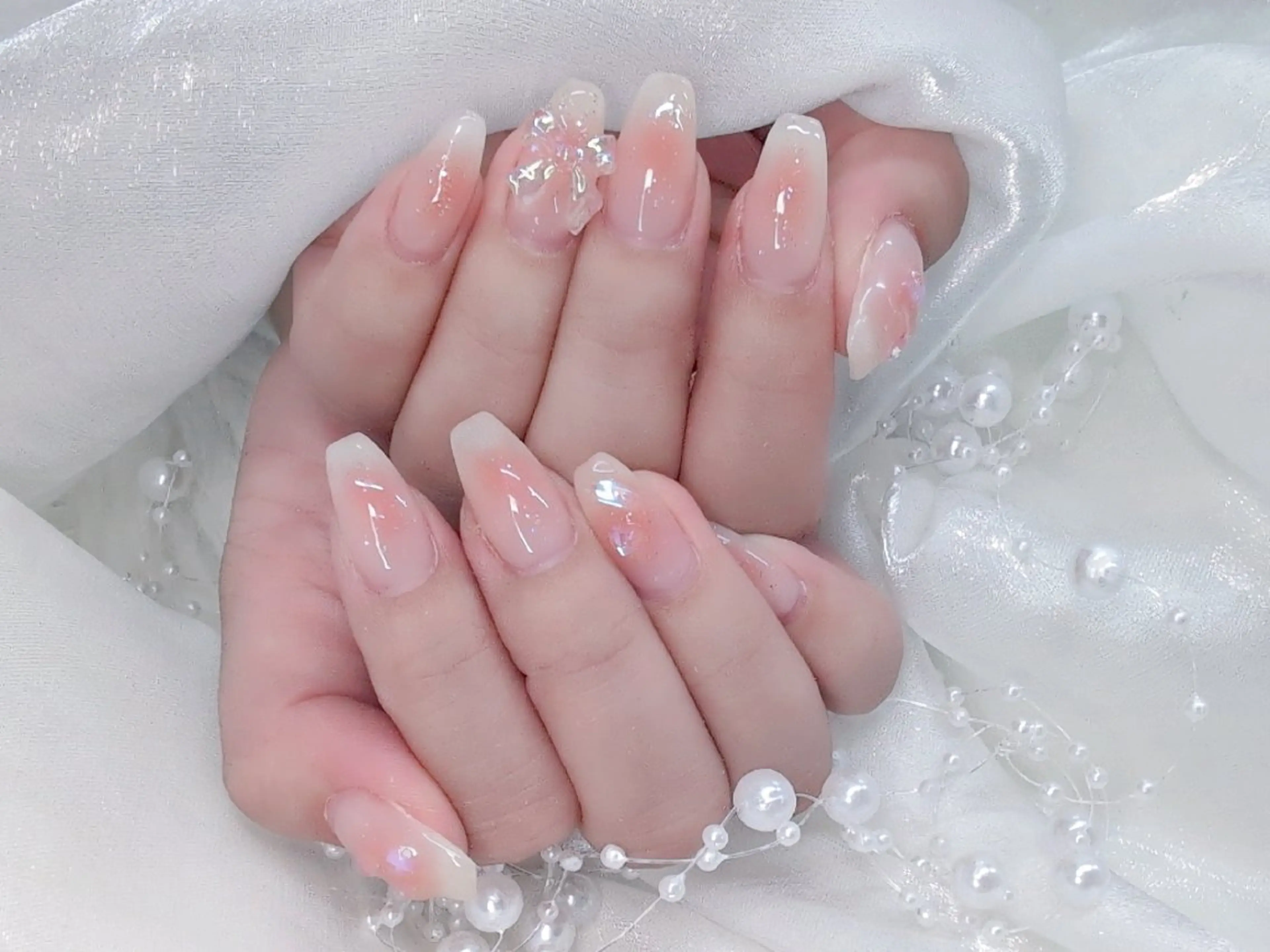 ネイル チークネイル 長さ出し フラッシュネイル フレンチネイル ジェルネイル Chouette Nailのネイルデザイン