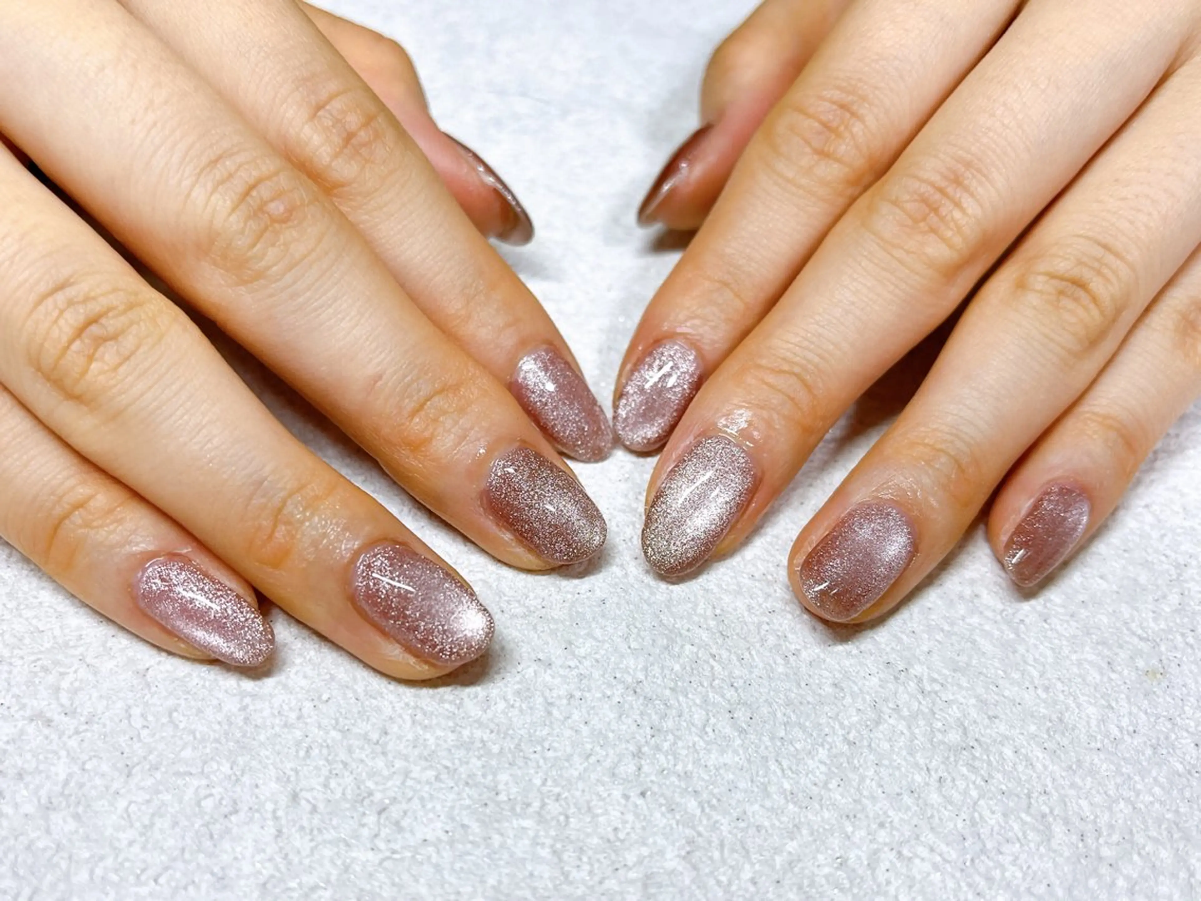 ネイル オーロラネイル フットネイル フレンチネイル ジェルネイル 韓国ネイル ハンドネイル mogunail &blowのネイルデザイン