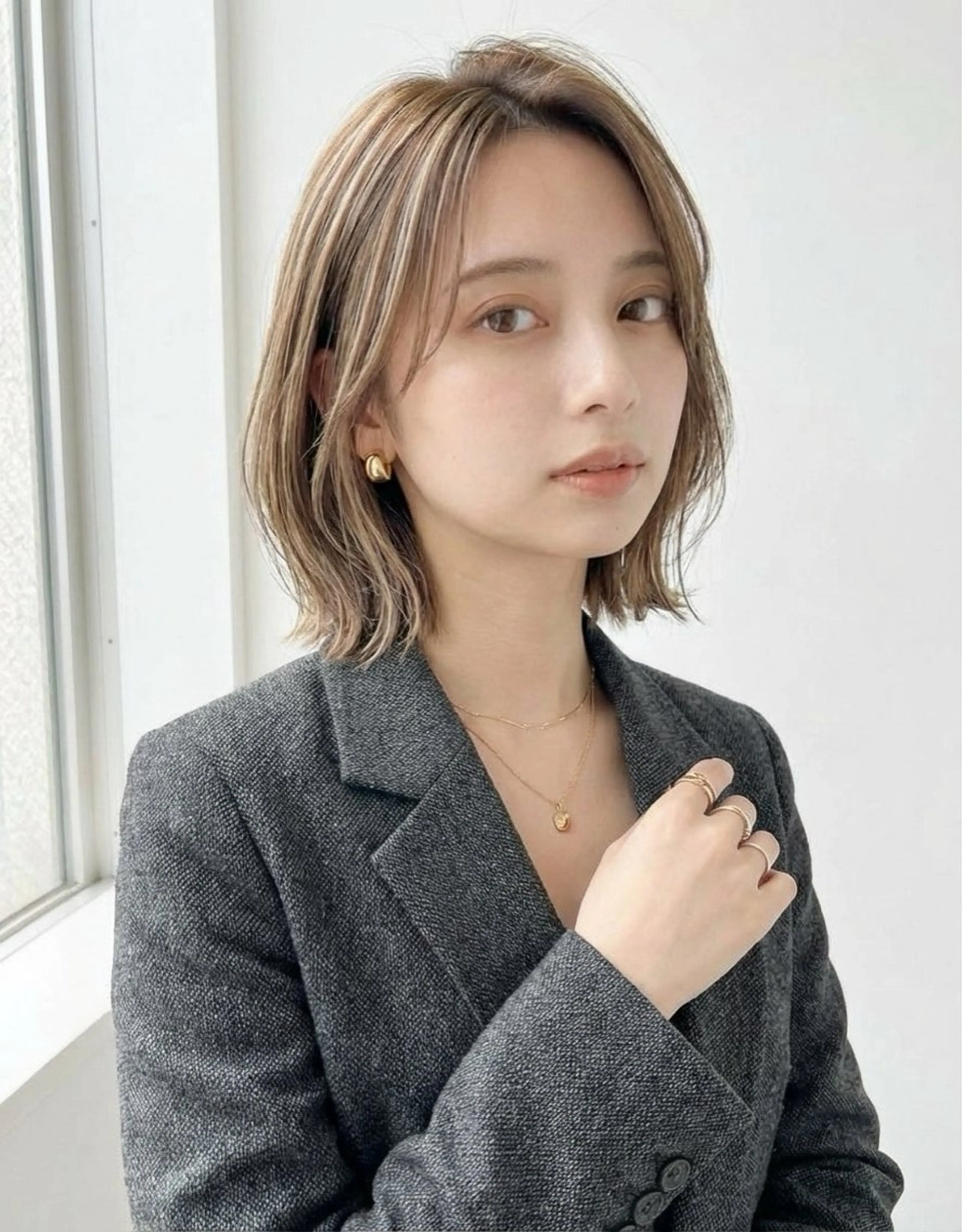 ミディアム カラー ハイライトカラー 入学式 ハイライト [透明感ハイライト] 加藤のヘアスタイル